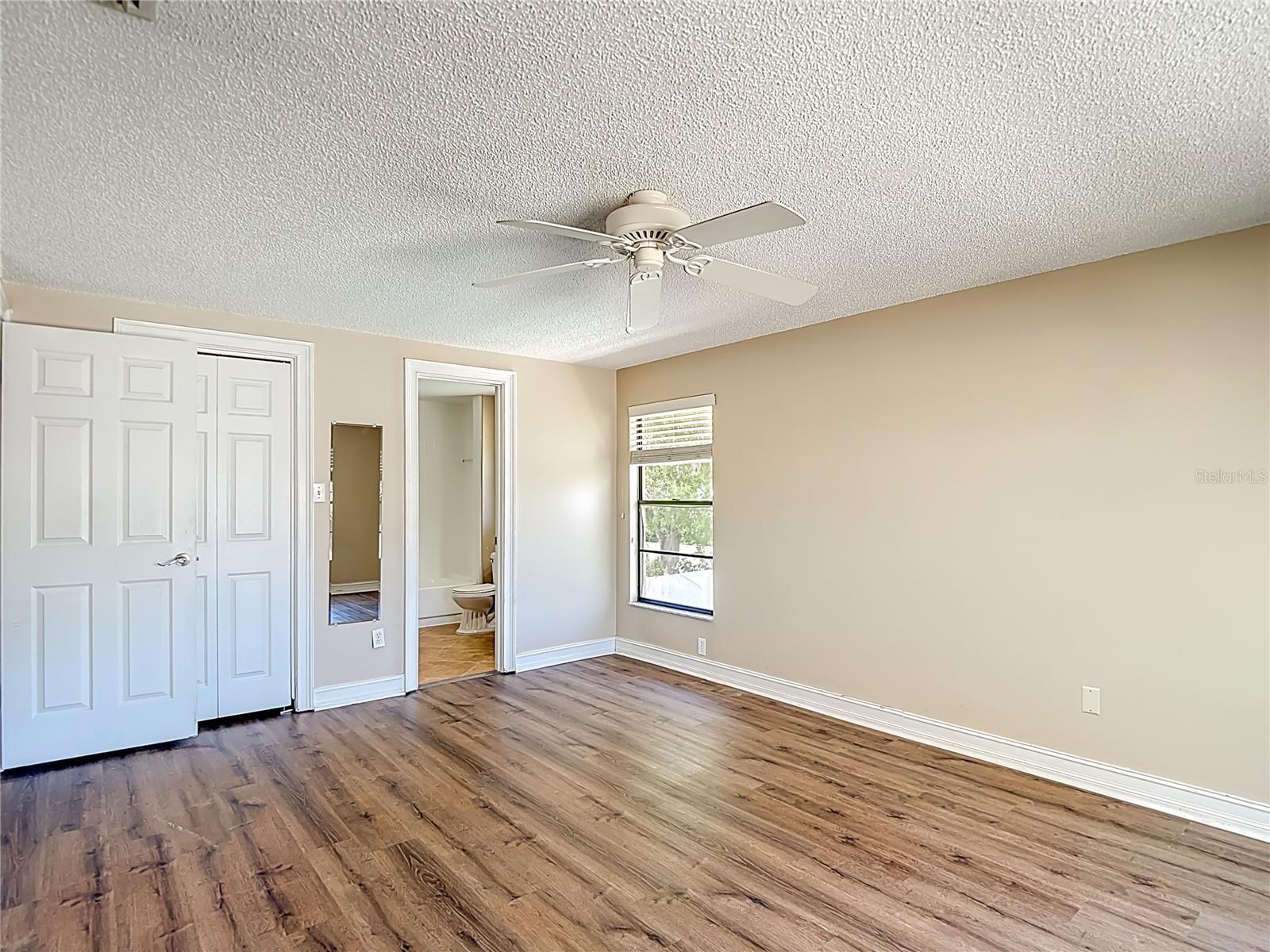 5001 MELROW CT, TAMPA, FL, 33624