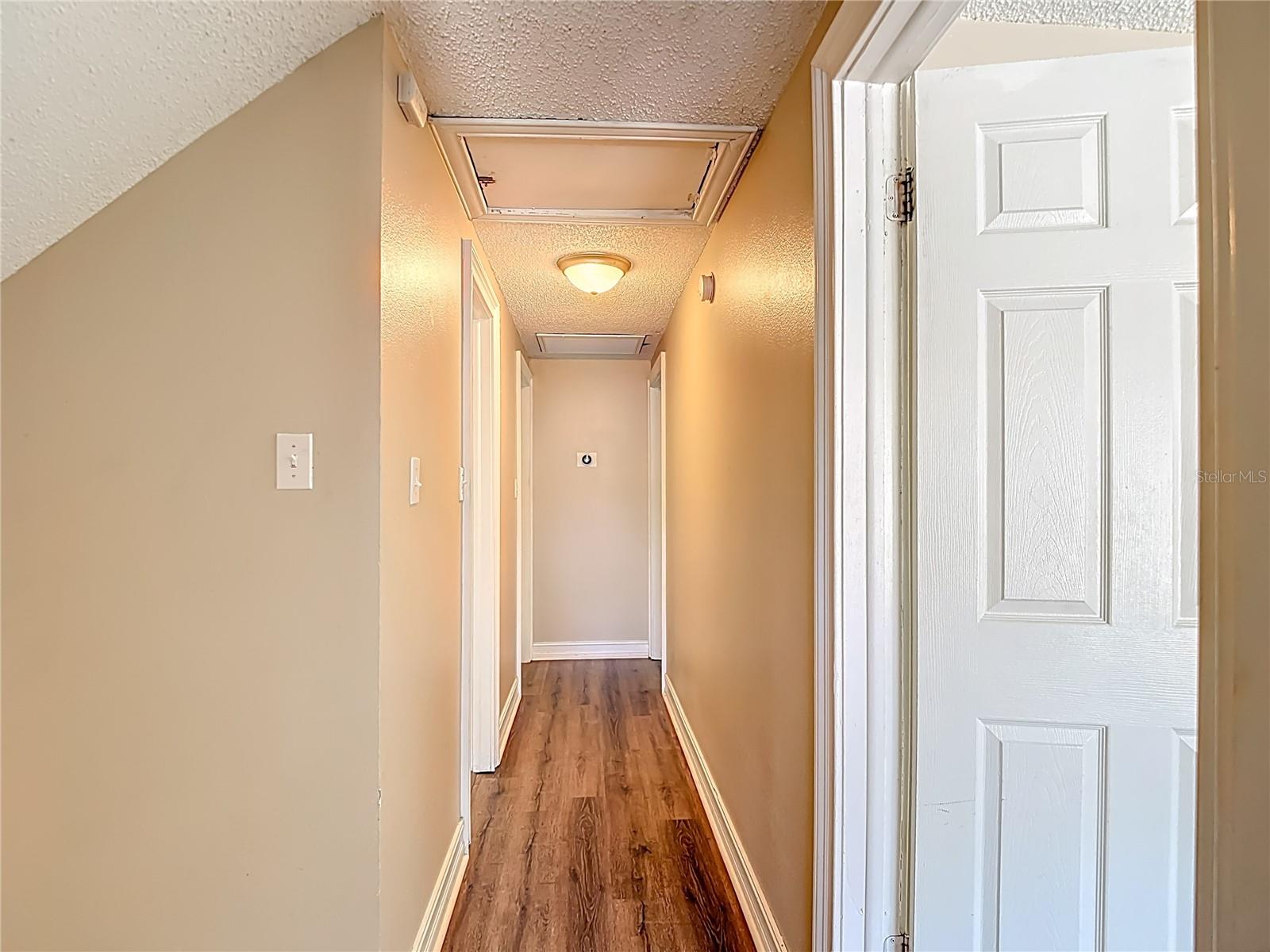 5001 MELROW CT, TAMPA, FL, 33624