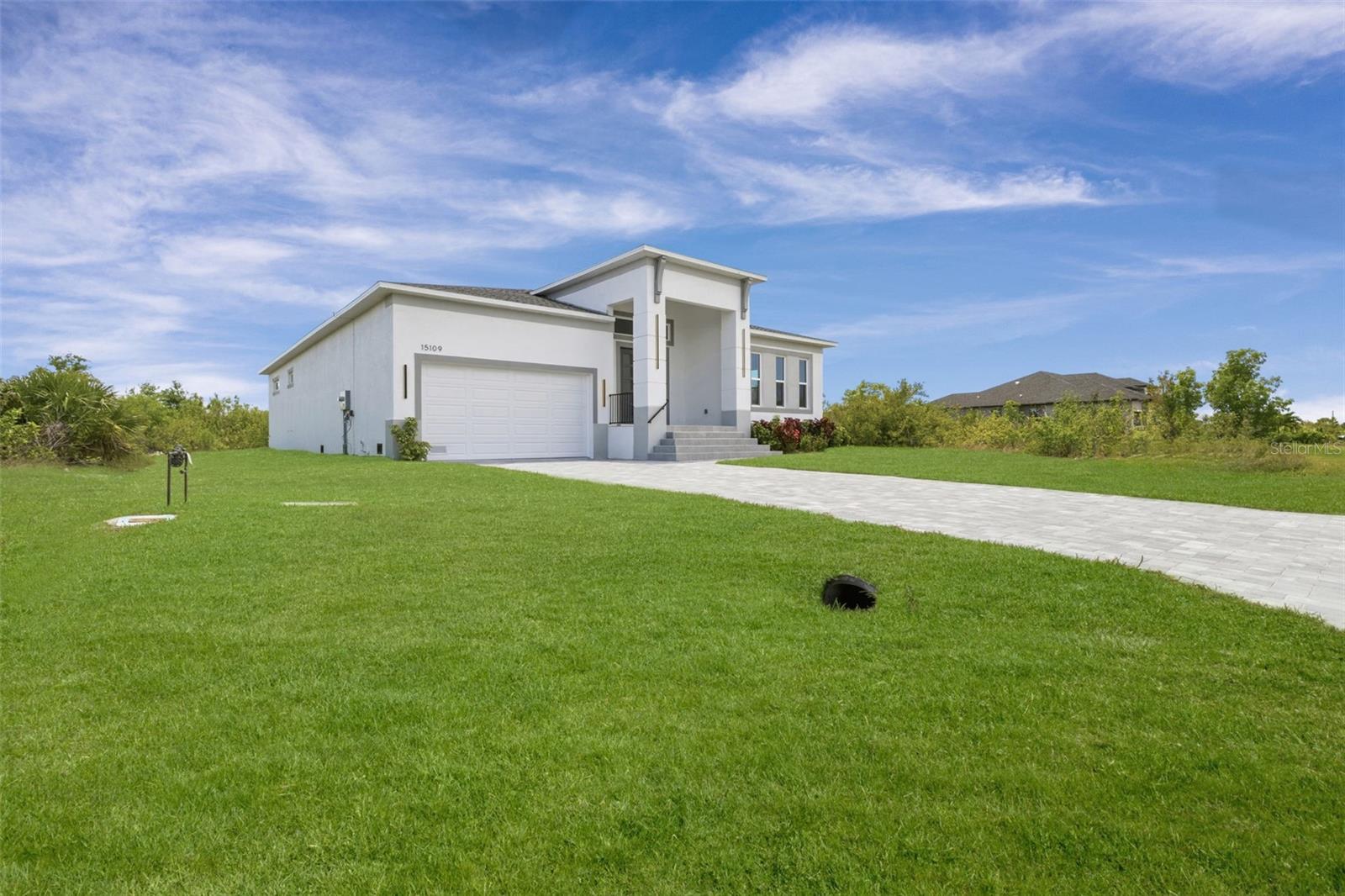 15109 AQUARIUS CIR, PORT CHARLOTTE, FL, 33981