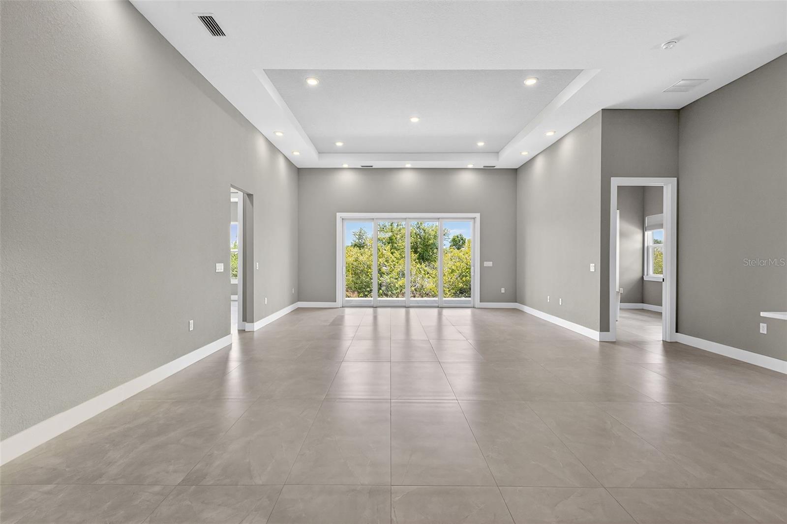 15109 AQUARIUS CIR, PORT CHARLOTTE, FL, 33981