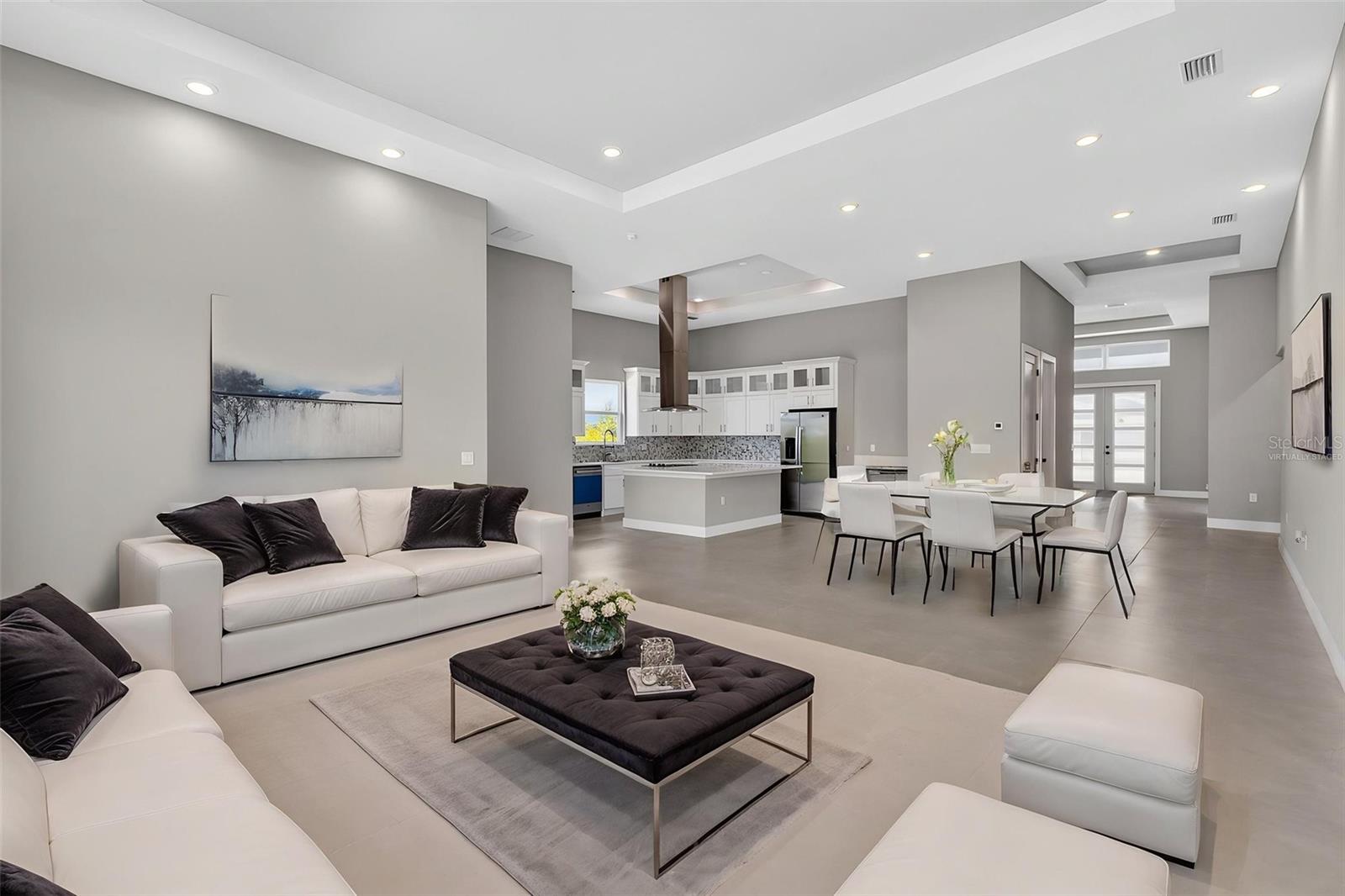 15109 AQUARIUS CIR, PORT CHARLOTTE, FL, 33981