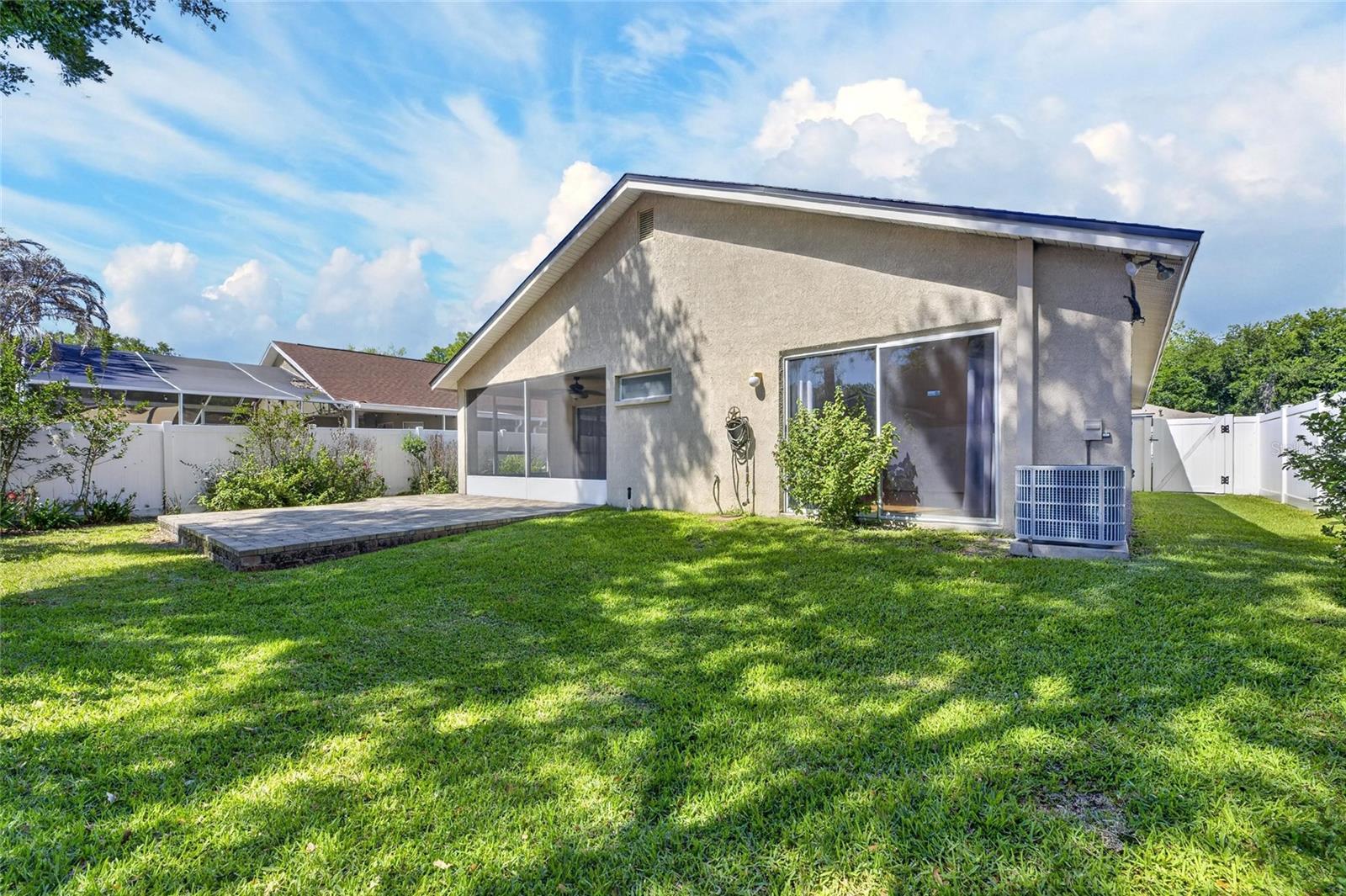 4715 PRESTON WOODS DR, VALRICO, FL, 33596