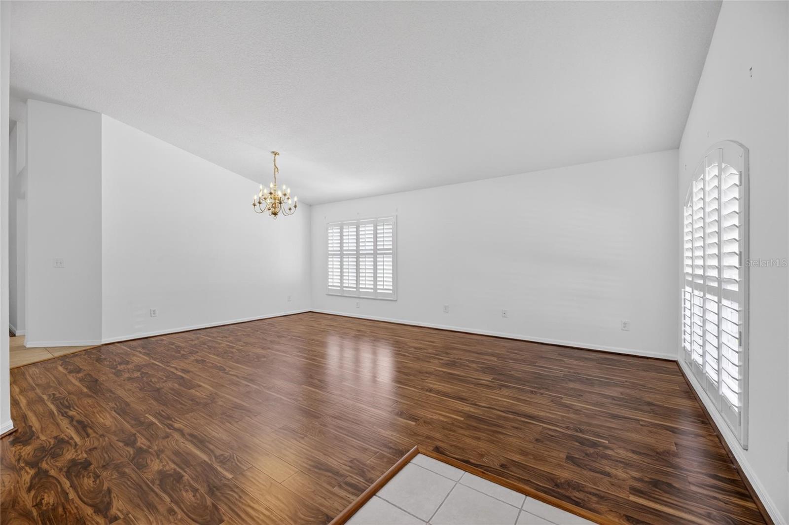 4715 PRESTON WOODS DR, VALRICO, FL, 33596