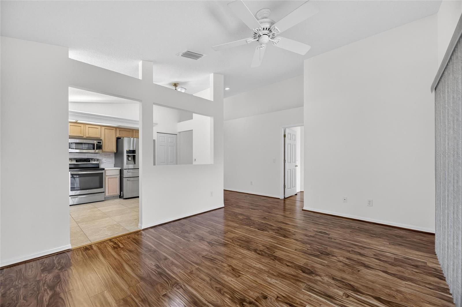 4715 PRESTON WOODS DR, VALRICO, FL, 33596