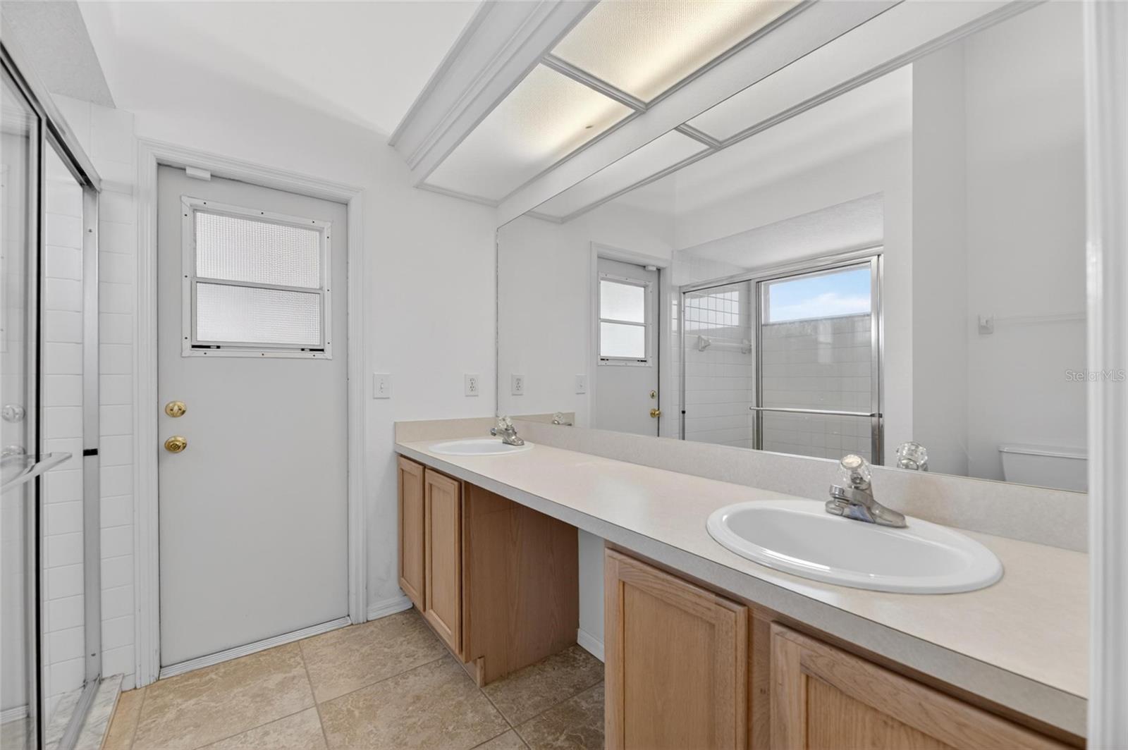 4715 PRESTON WOODS DR, VALRICO, FL, 33596