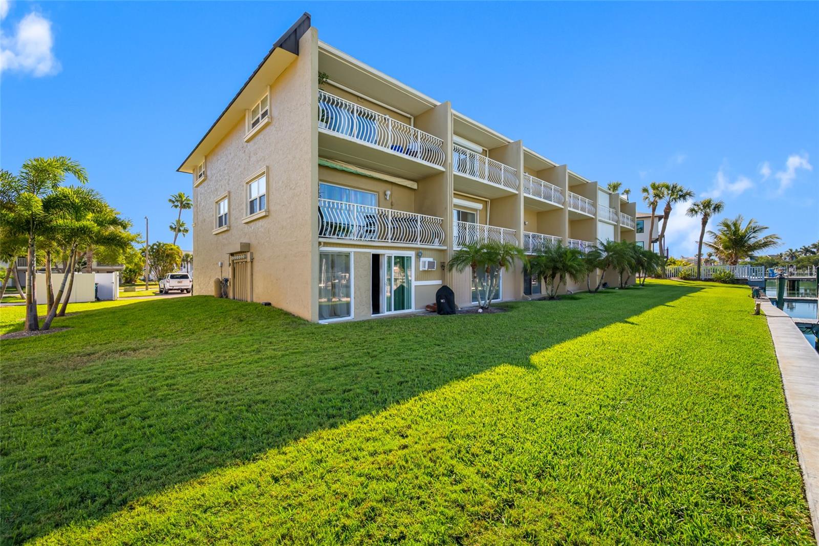 12424 CAPRI CIR N #5, TREASURE ISLAND, FL, 33706