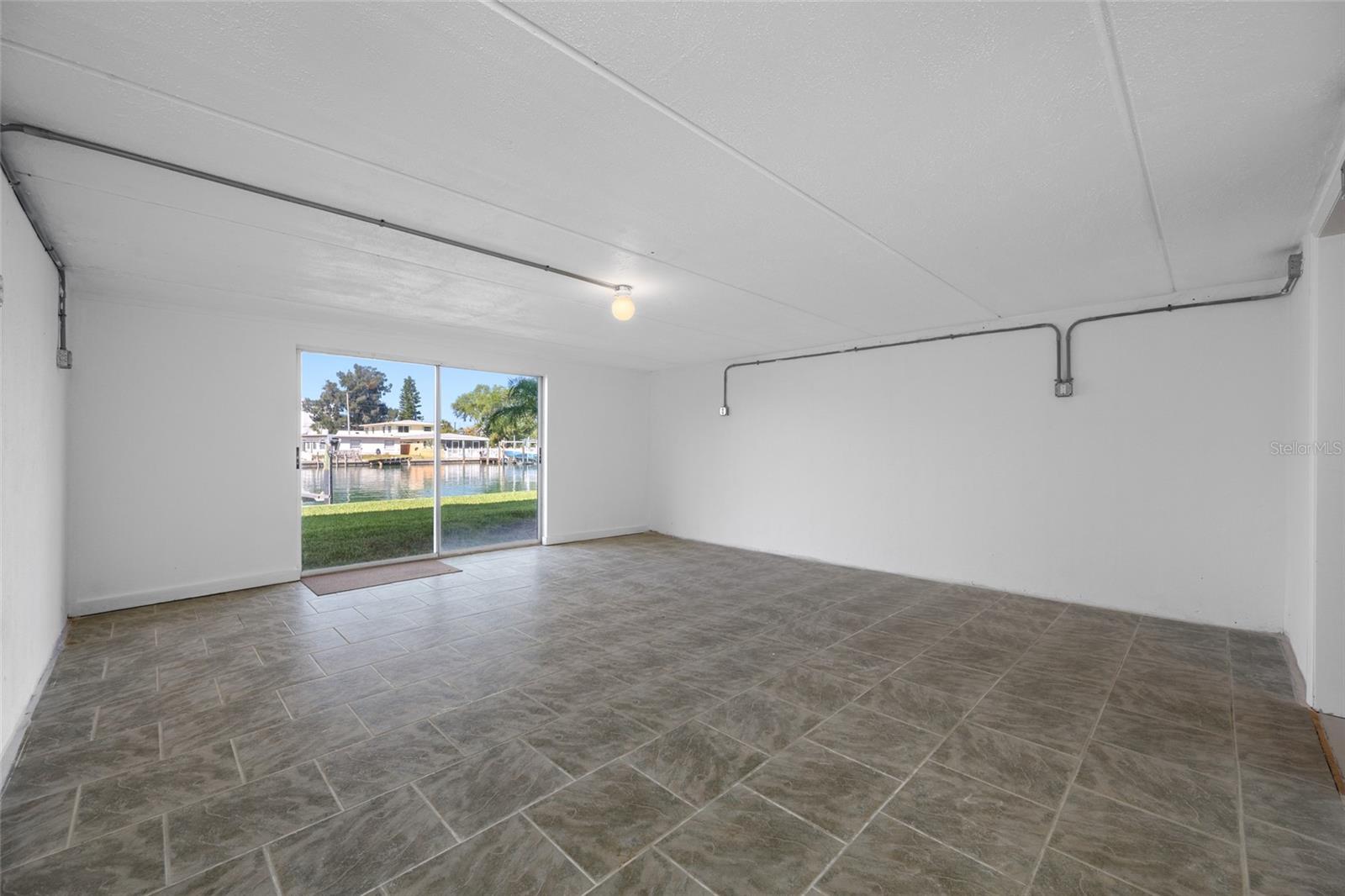 12424 CAPRI CIR N #5, TREASURE ISLAND, FL, 33706