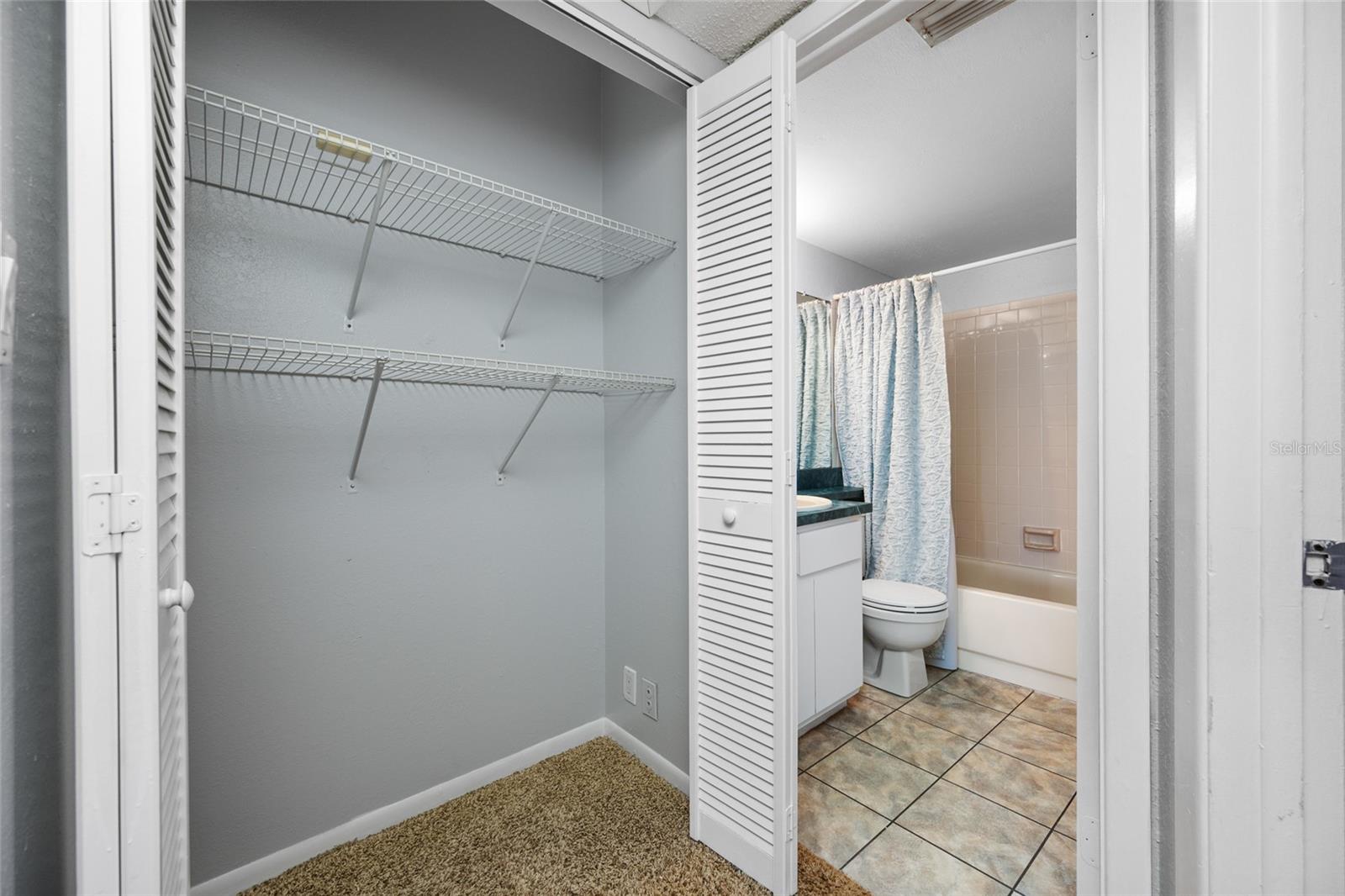 12424 CAPRI CIR N #5, TREASURE ISLAND, FL, 33706