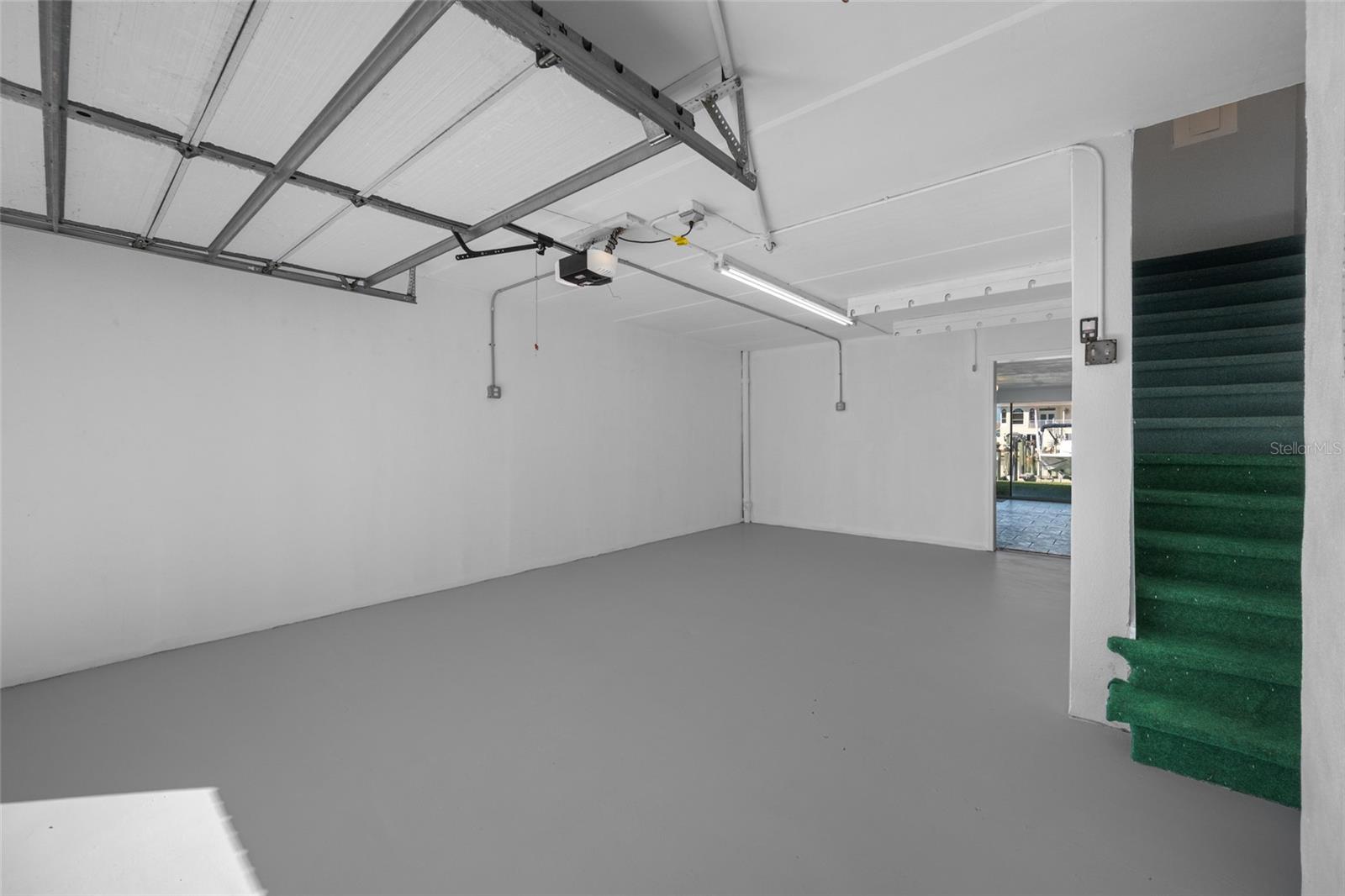 12424 CAPRI CIR N #5, TREASURE ISLAND, FL, 33706