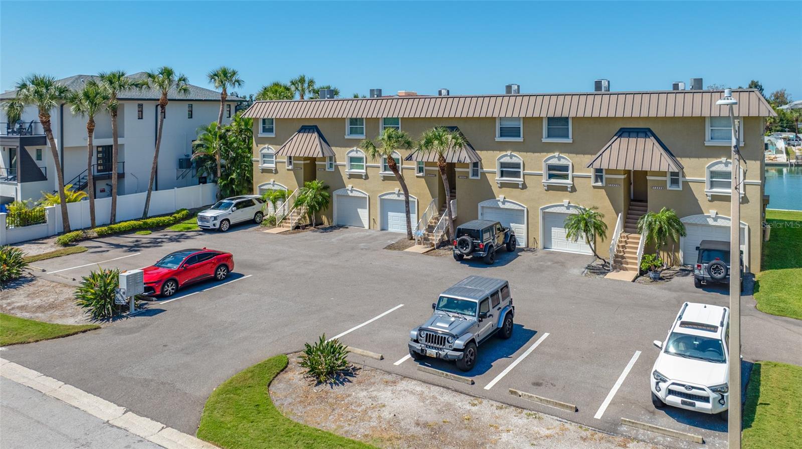 12424 CAPRI CIR N #5, TREASURE ISLAND, FL, 33706