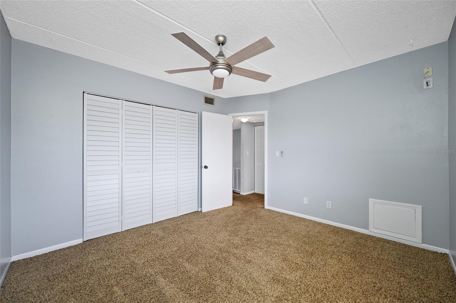 12424 CAPRI CIR N #5, TREASURE ISLAND, FL, 33706