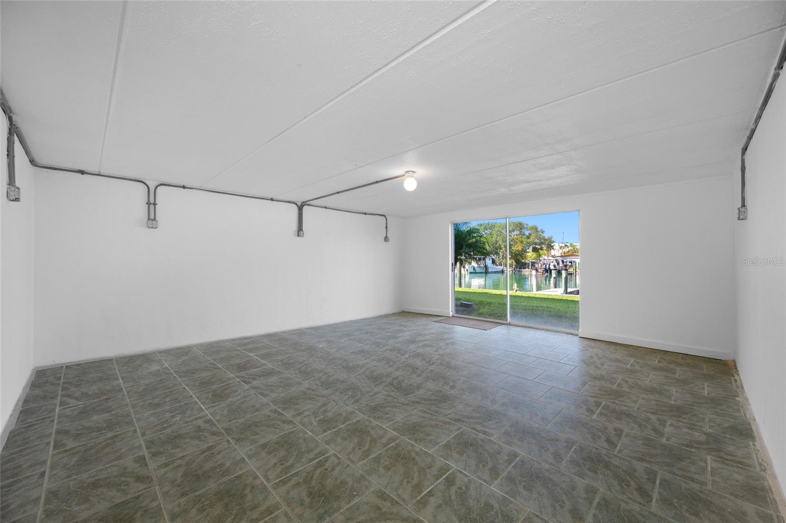 12424 CAPRI CIR N #5, TREASURE ISLAND, FL, 33706