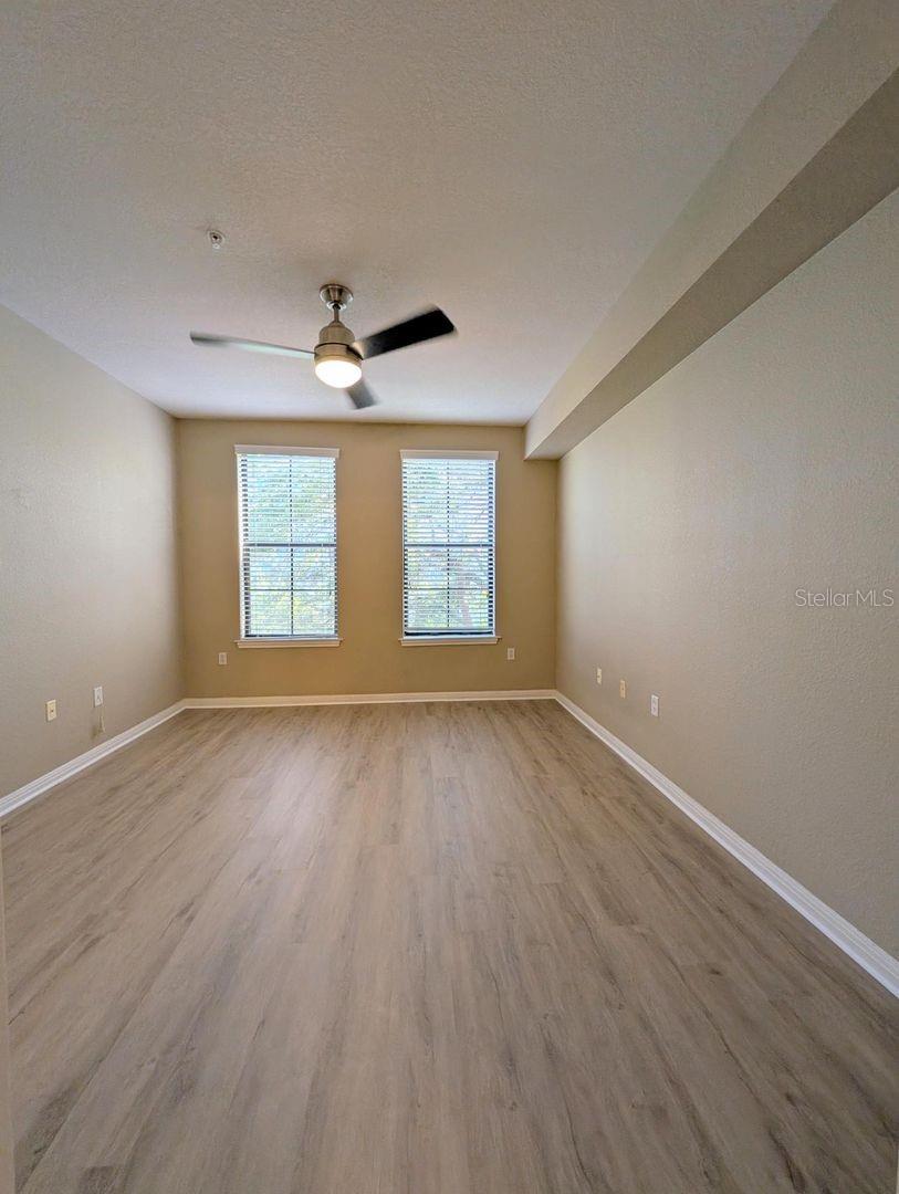 911 N ORANGE AVE #419, ORLANDO, FL, 32801