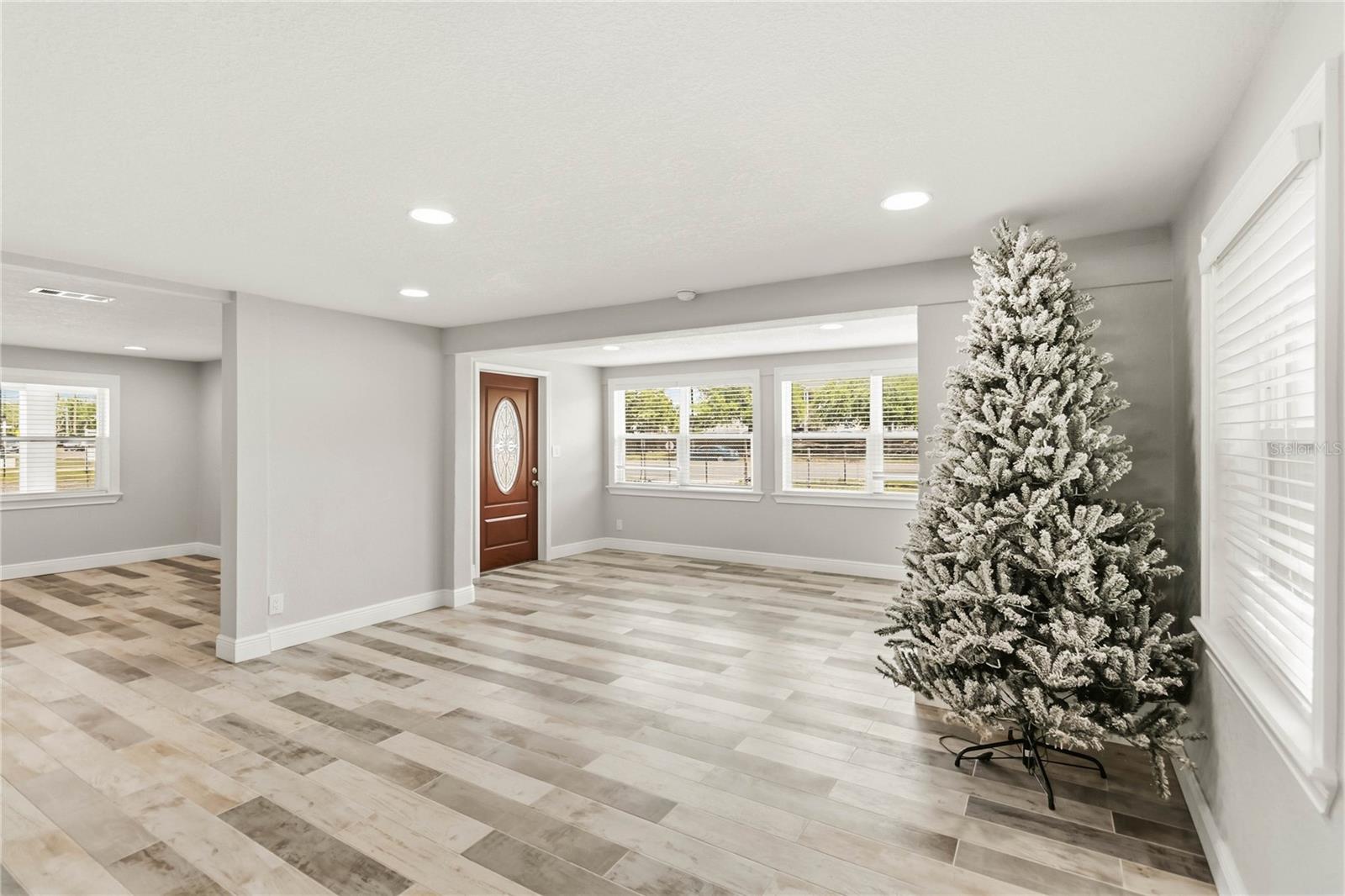 4116 S GOLDENROD RD, ORLANDO, FL, 32822