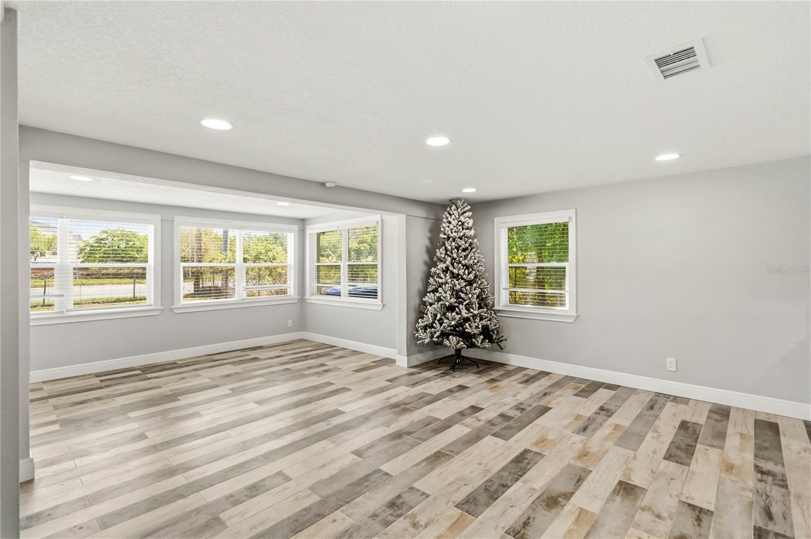 4116 S GOLDENROD RD, ORLANDO, FL, 32822