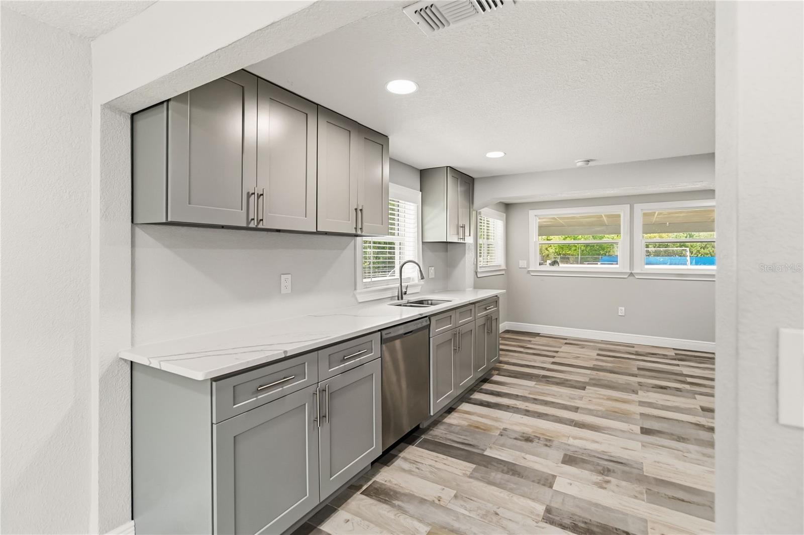 4116 S GOLDENROD RD, ORLANDO, FL, 32822