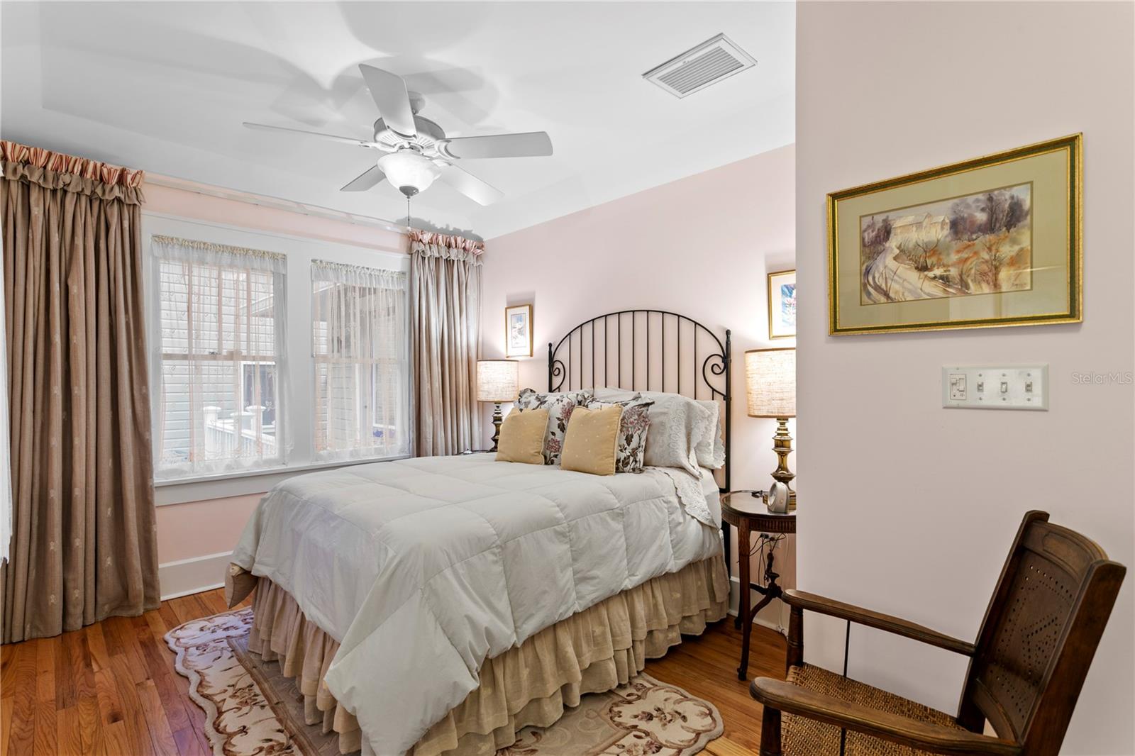 316 9TH AVE NE, ST PETERSBURG, FL, 33701