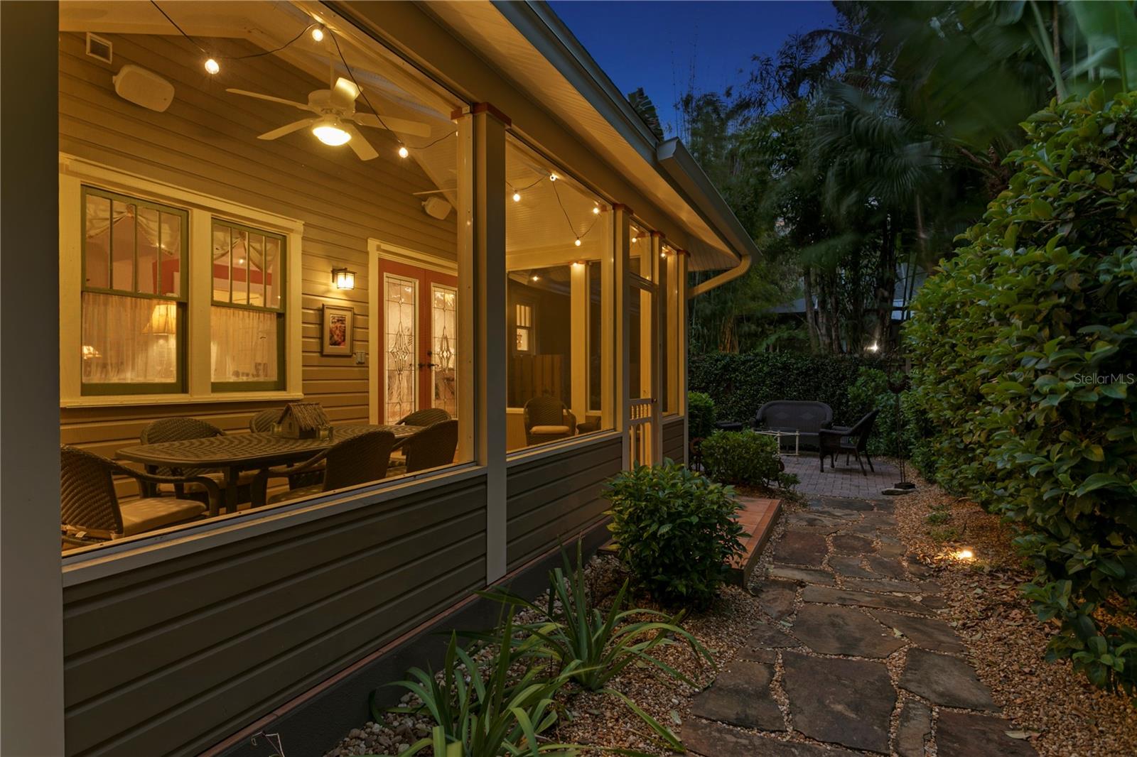 316 9TH AVE NE, ST PETERSBURG, FL, 33701