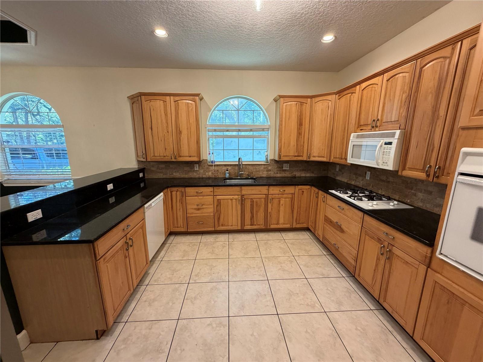 301 N HIAWASSEE RD, ORLANDO, FL, 32835