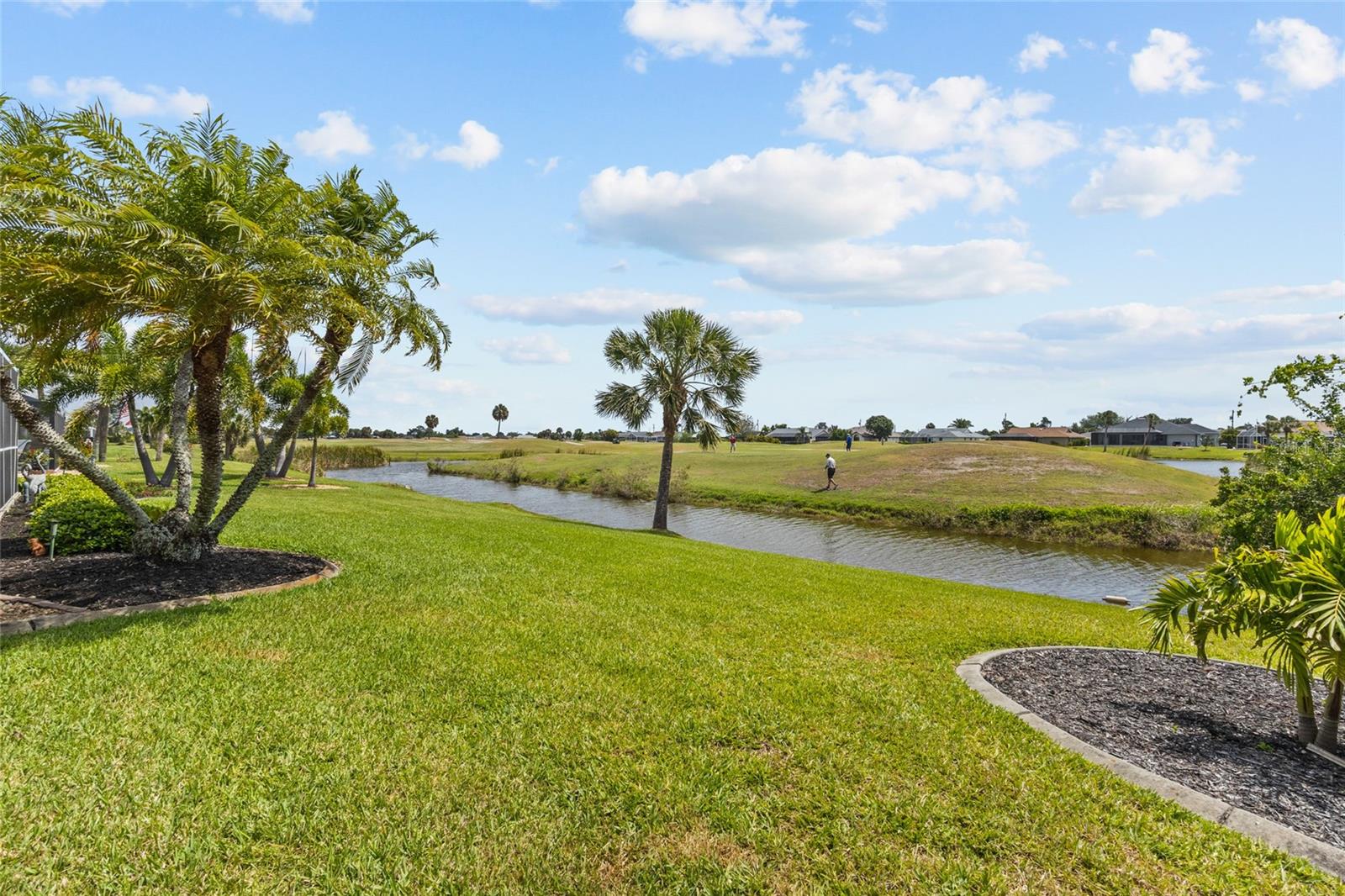 64 BUNKER CT, ROTONDA WEST, FL, 33947