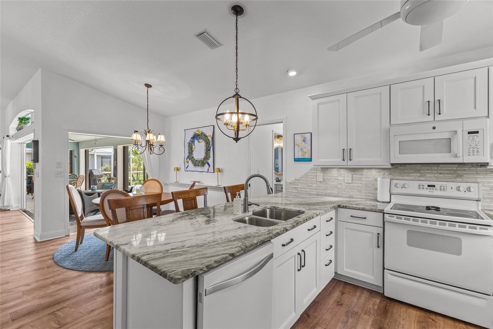 64 BUNKER CT, ROTONDA WEST, FL, 33947