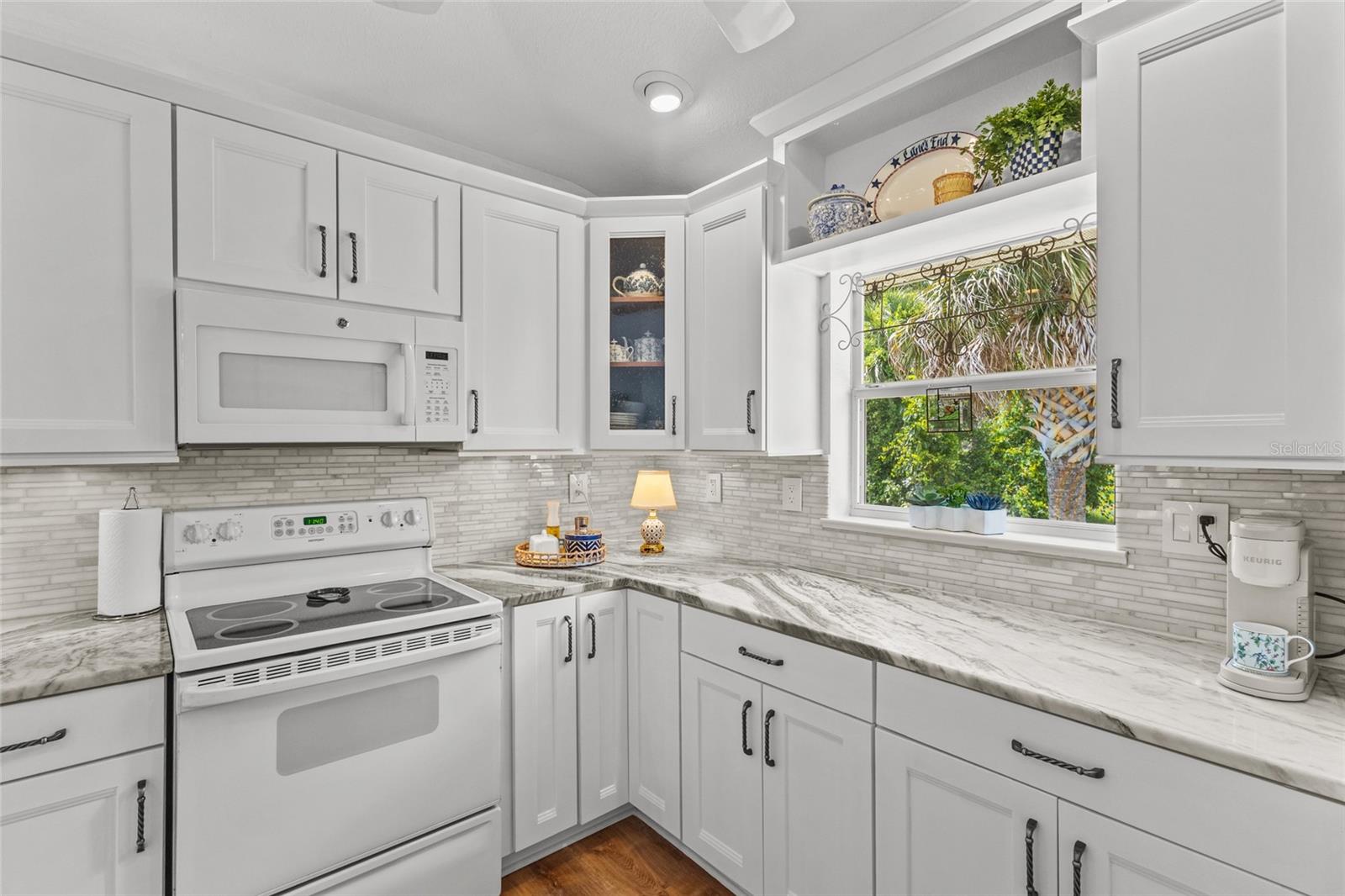 64 BUNKER CT, ROTONDA WEST, FL, 33947