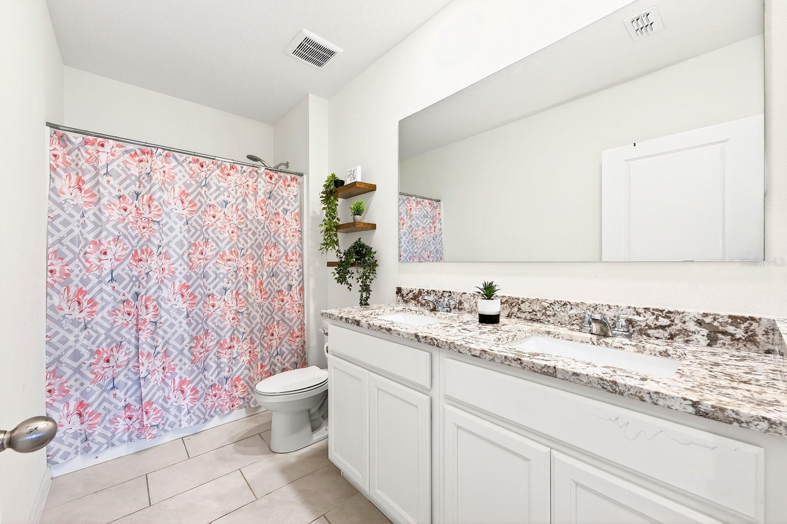 182 AMBERWOOD WAY, UMATILLA, FL, 32784