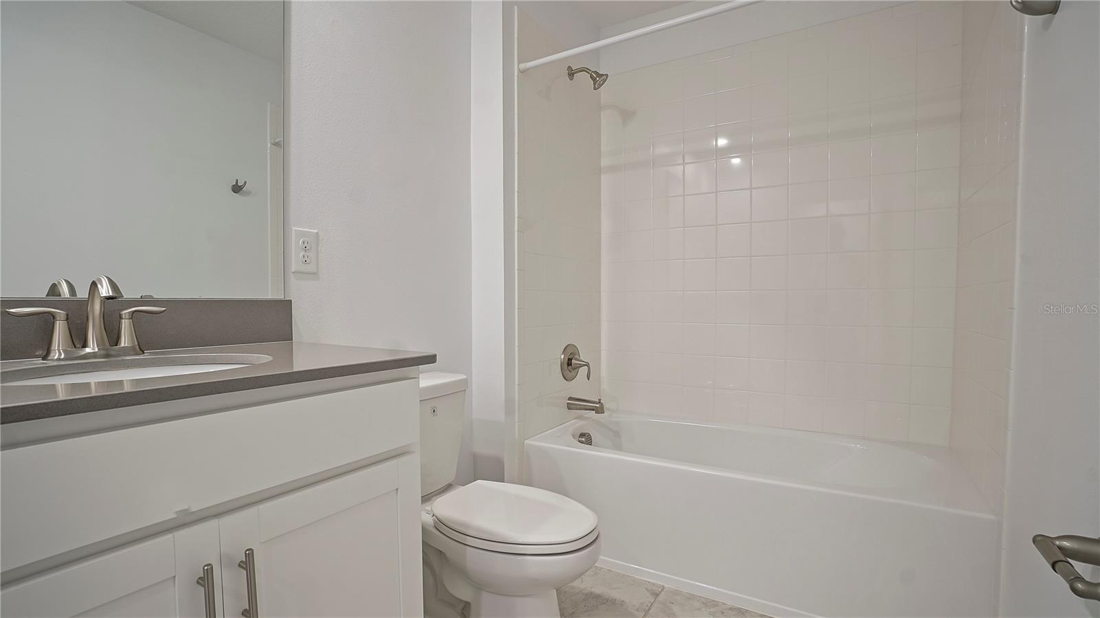 1741 SOURWOOD DR, OCOEE, FL, 34761