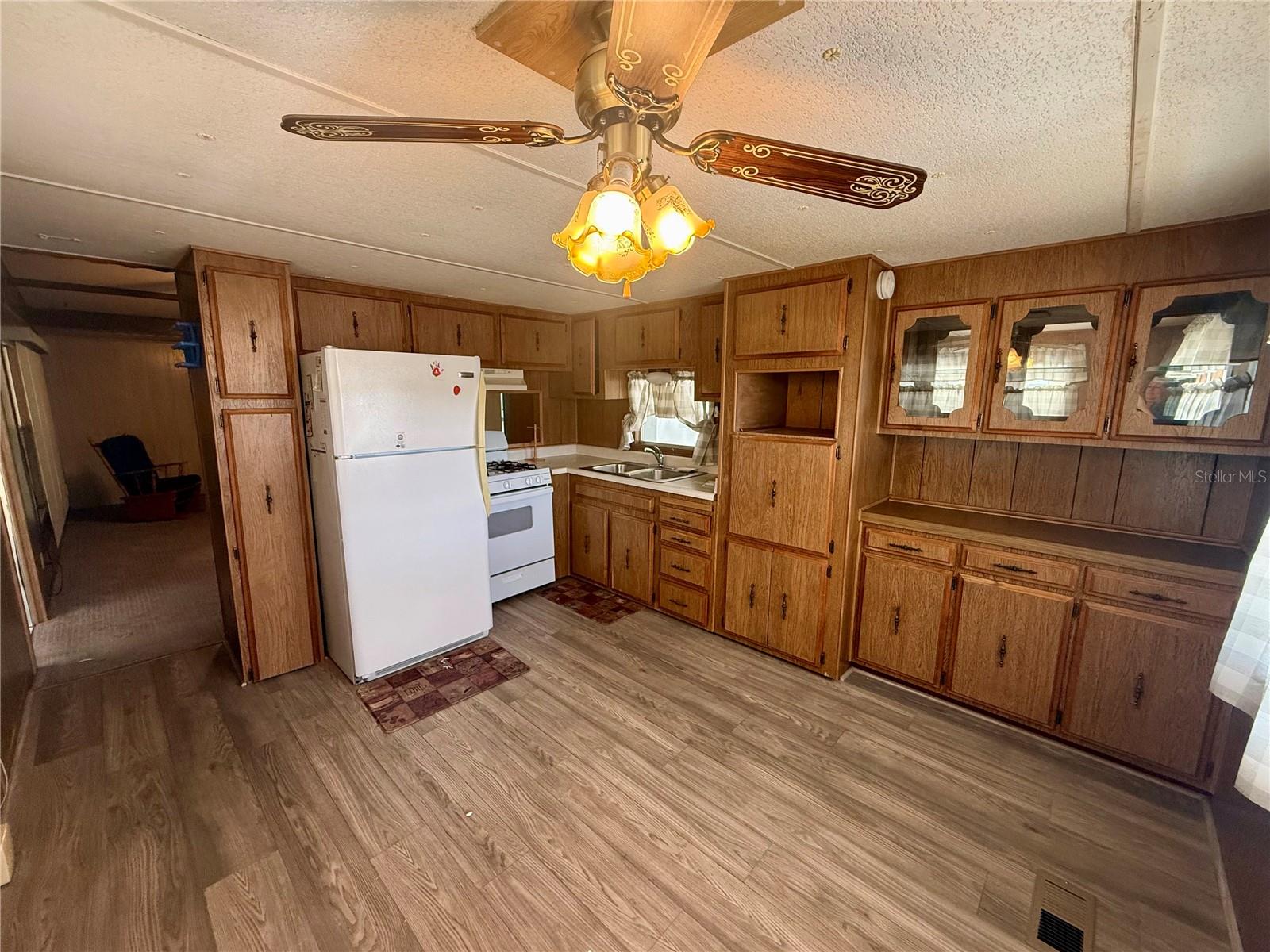 4513 AUTUMN PALM DR, ZEPHYRHILLS, FL, 33542