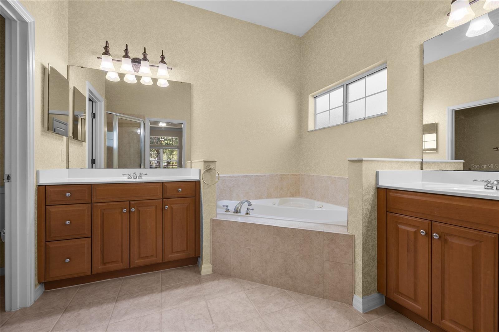 8336 SW 8TH PL, GAINESVILLE, FL, 32607