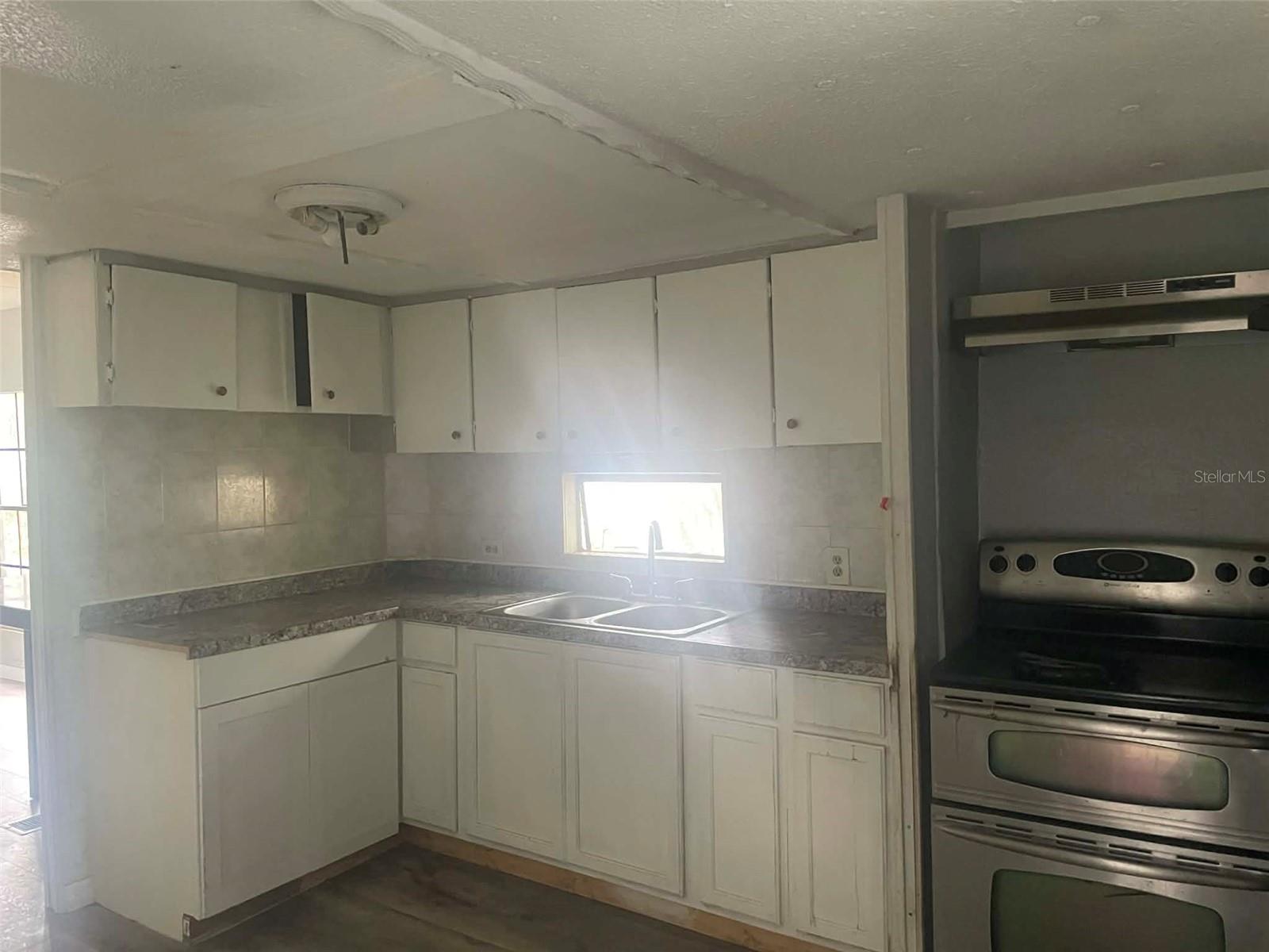 8716 N TANGERINE PL, TAMPA, FL, 33617