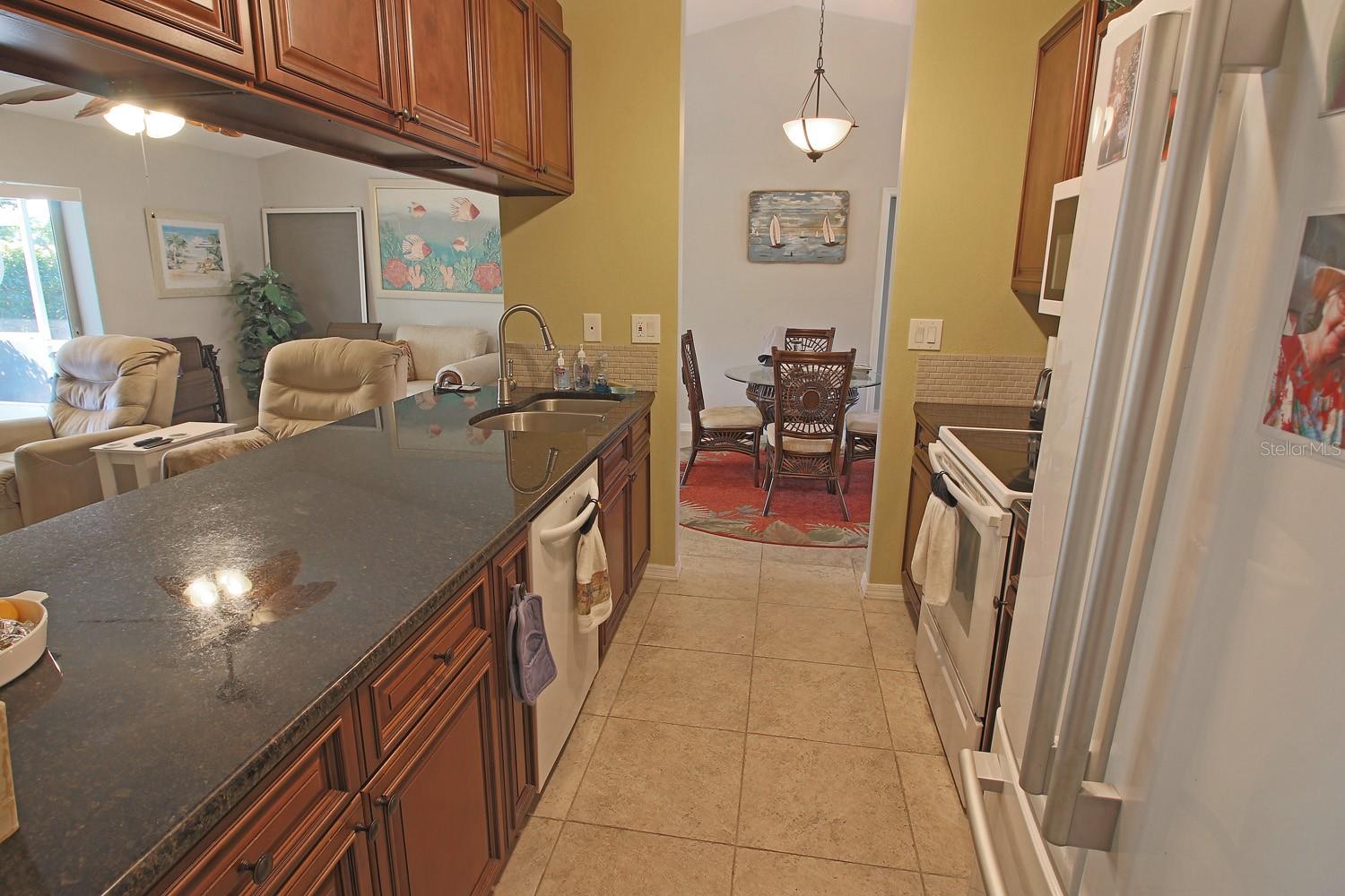 32 BARILOCHE DR, PUNTA GORDA, FL, 33983