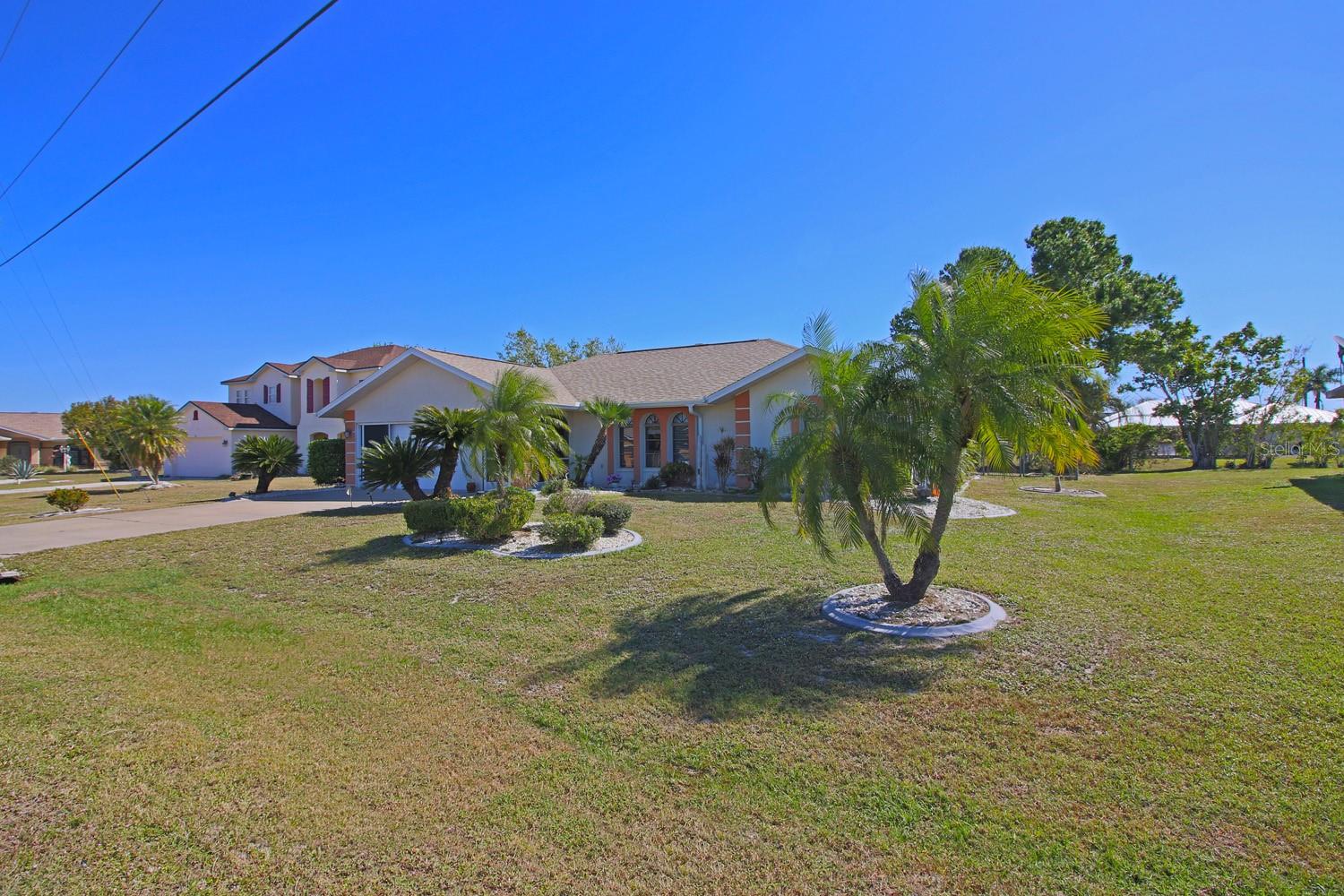 32 BARILOCHE DR, PUNTA GORDA, FL, 33983