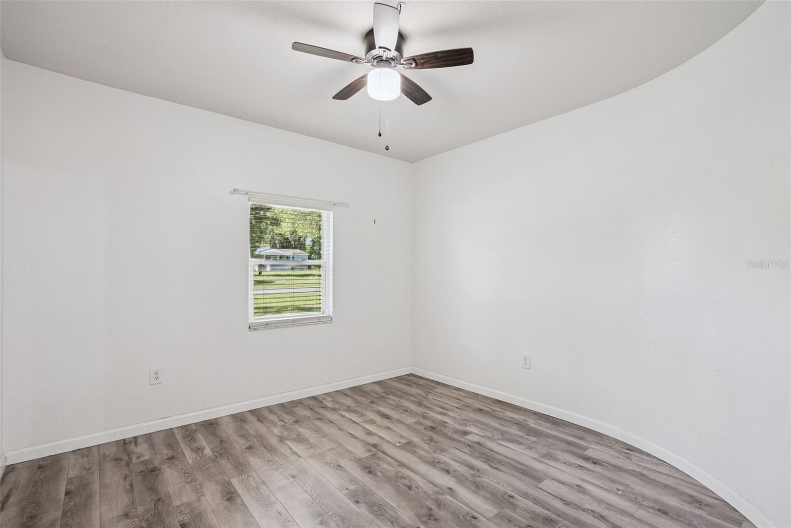 311 W LEWIS AVE, APOPKA, FL, 32712