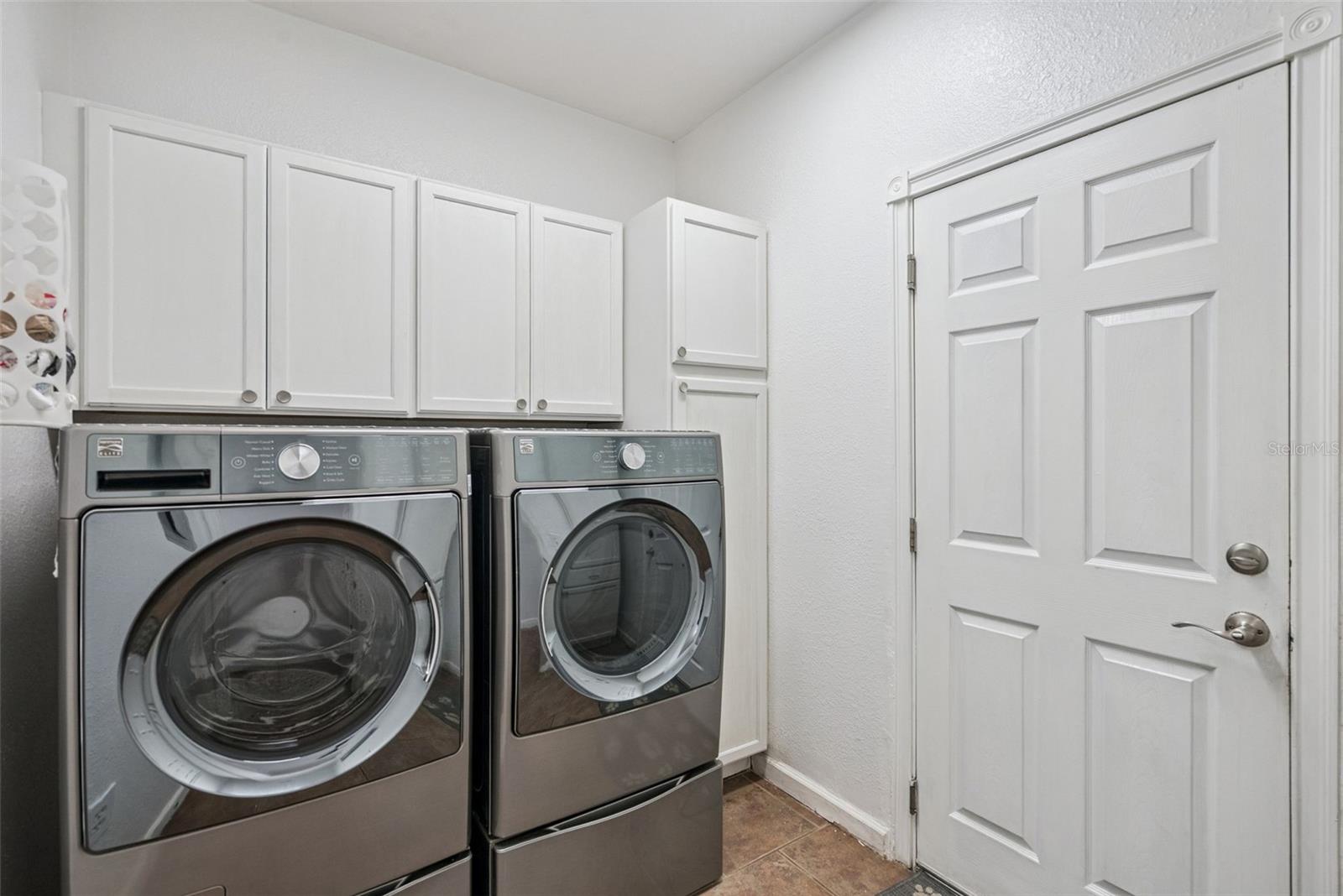 311 W LEWIS AVE, APOPKA, FL, 32712