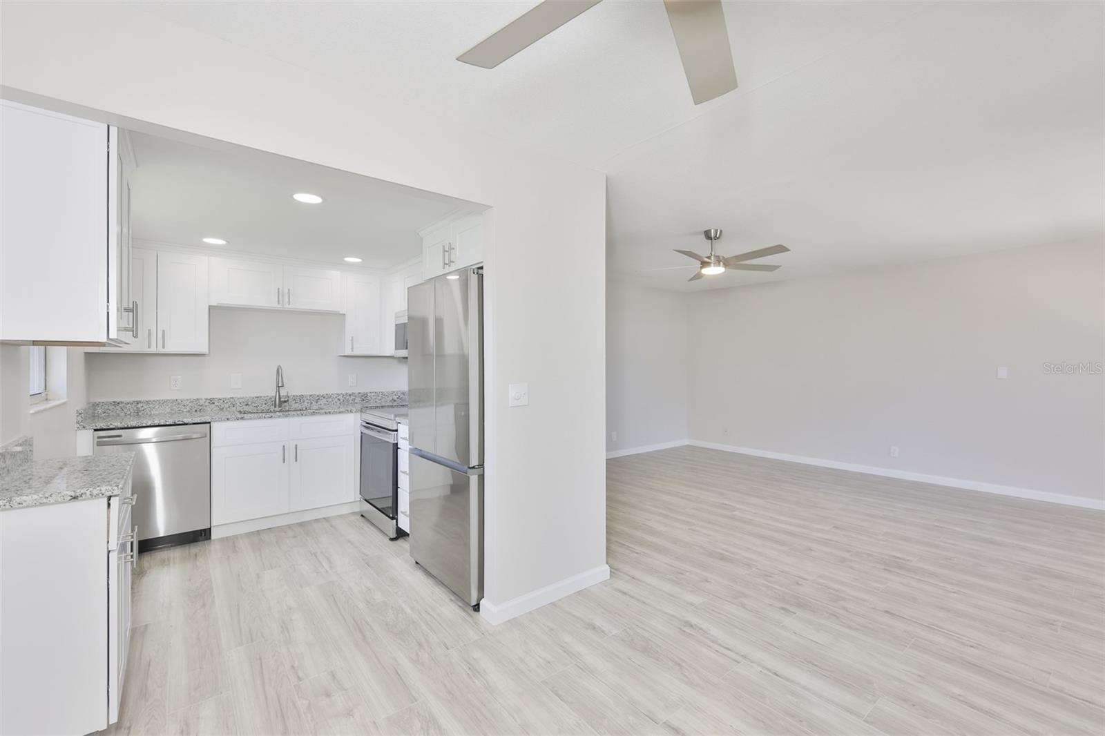 1802 BEDFORD TER #184, SUN CITY CENTER, FL, 33573