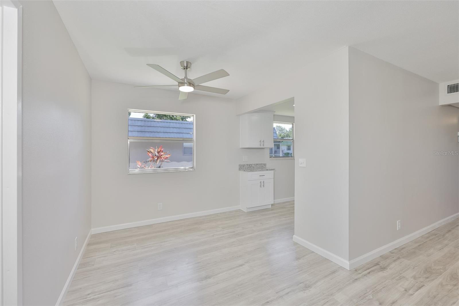 1802 BEDFORD TER #184, SUN CITY CENTER, FL, 33573