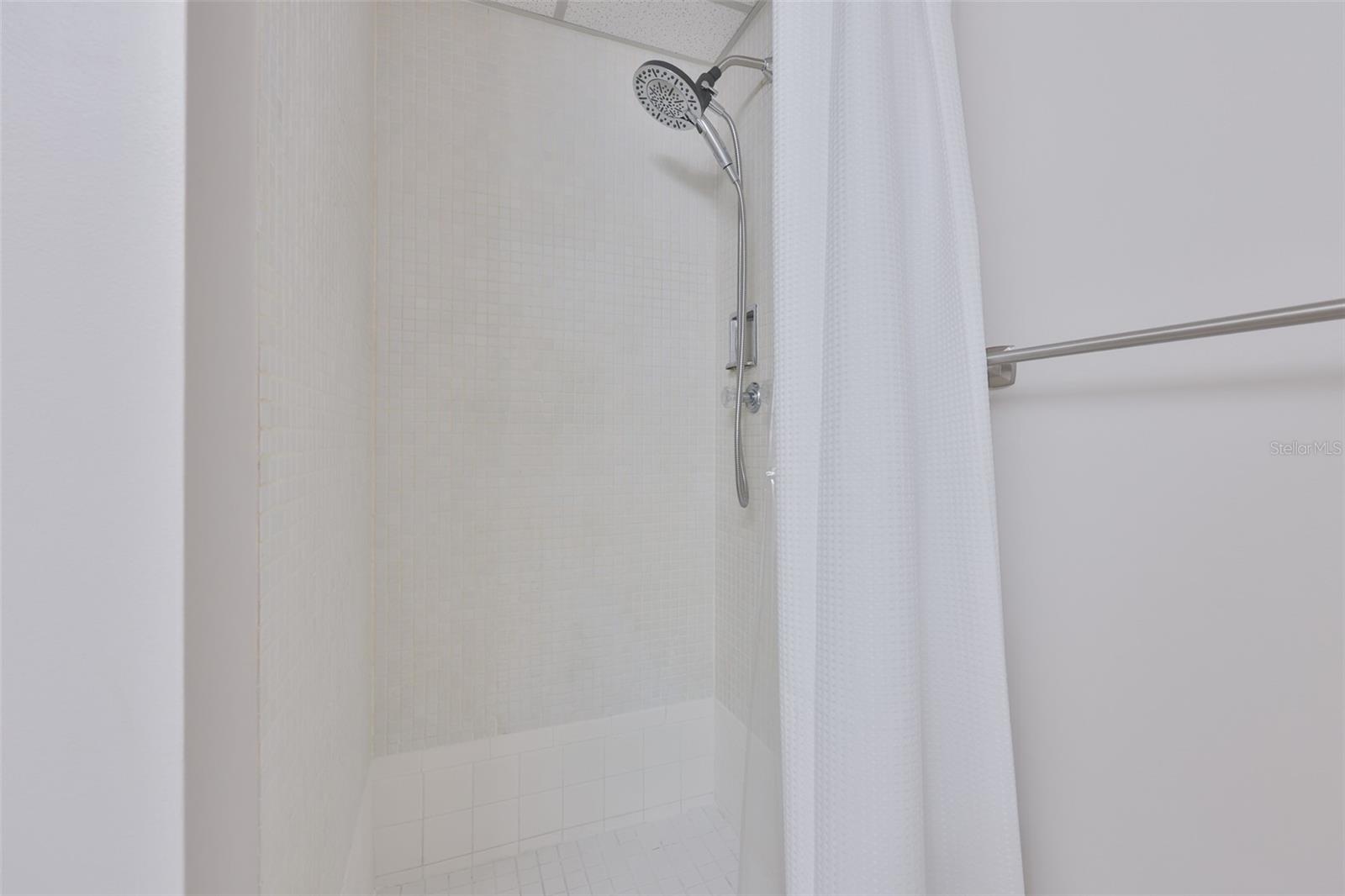 1802 BEDFORD TER #184, SUN CITY CENTER, FL, 33573