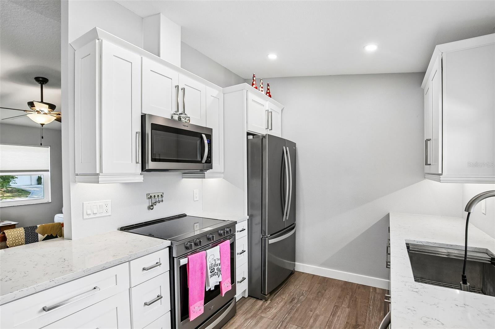 4390 TROUT DR SE, ST PETERSBURG, FL, 33705