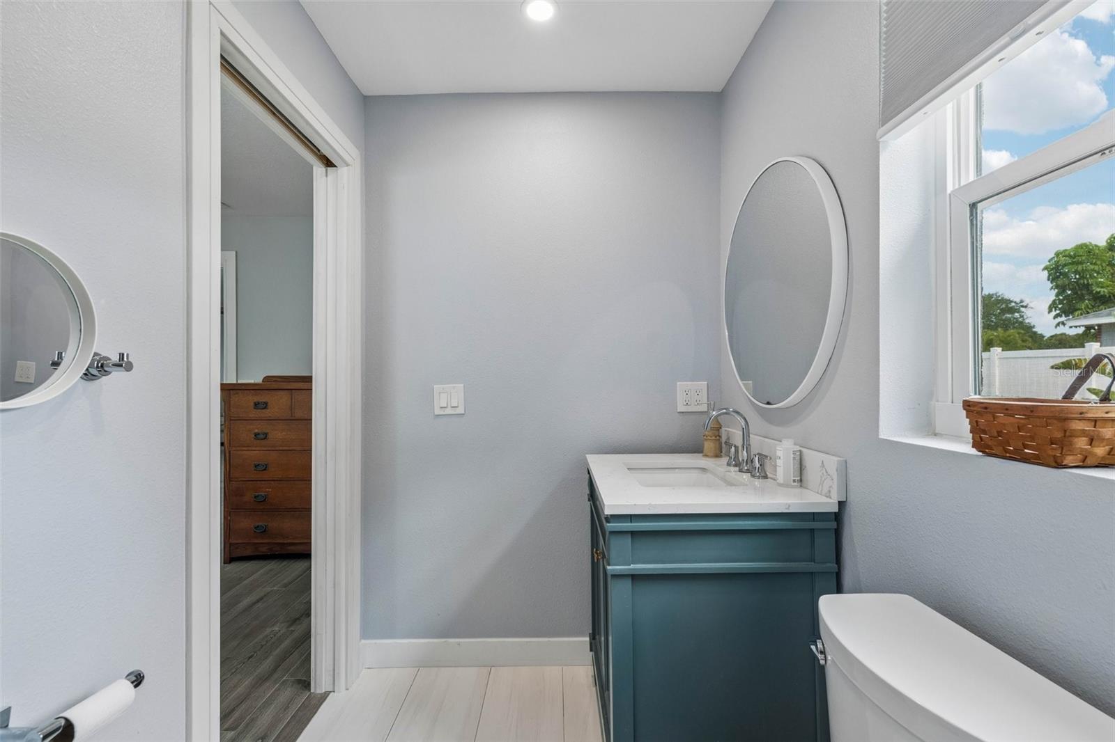 4390 TROUT DR SE, ST PETERSBURG, FL, 33705