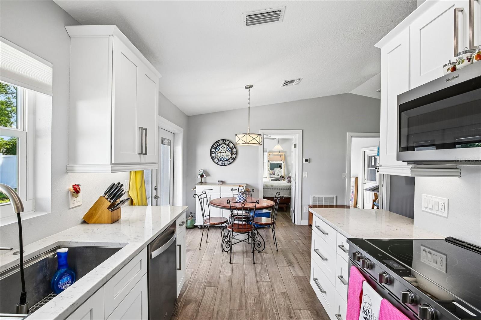 4390 TROUT DR SE, ST PETERSBURG, FL, 33705