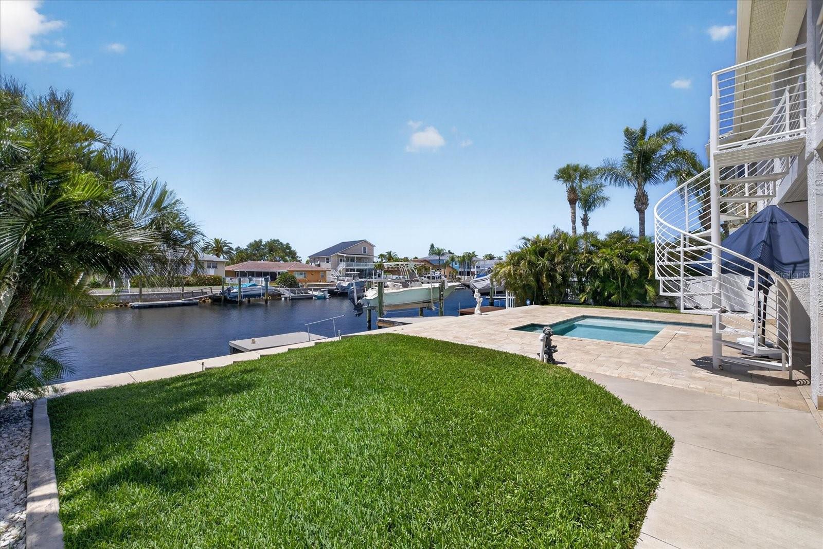 5101 SOUTHSHORE DR, NEW PORT RICHEY, FL, 34652