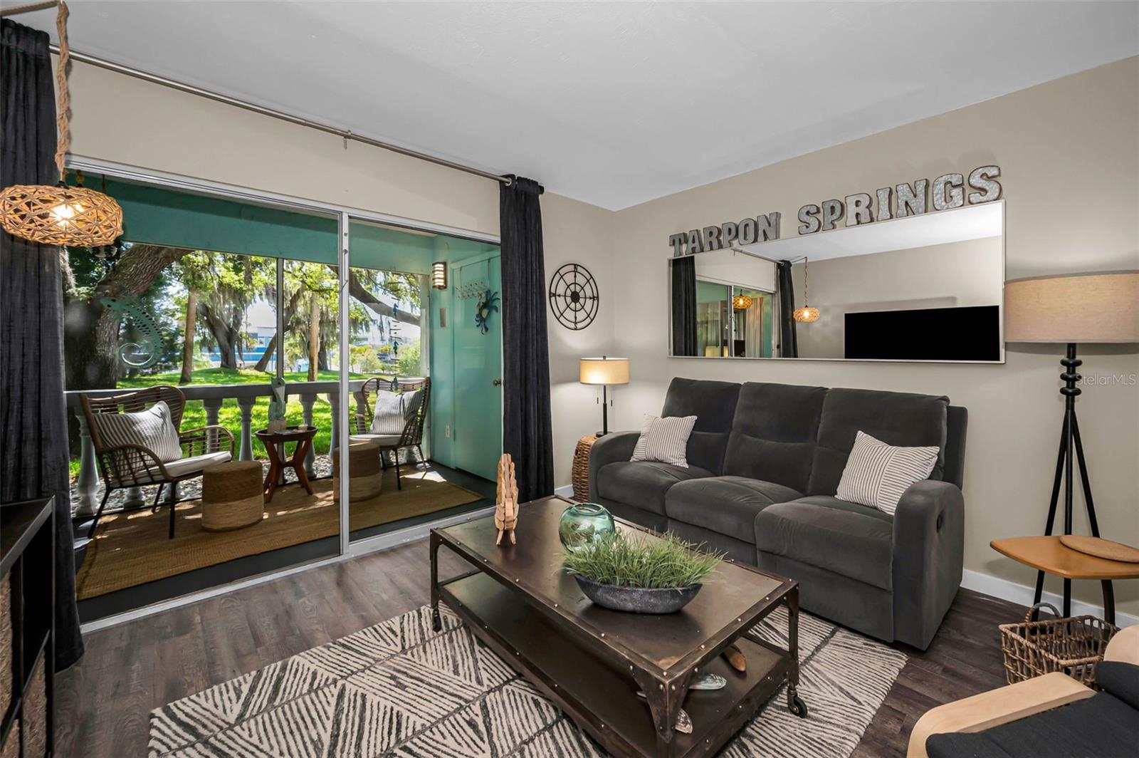 1250 S PINELLAS AVE #205, TARPON SPRINGS, FL, 34689