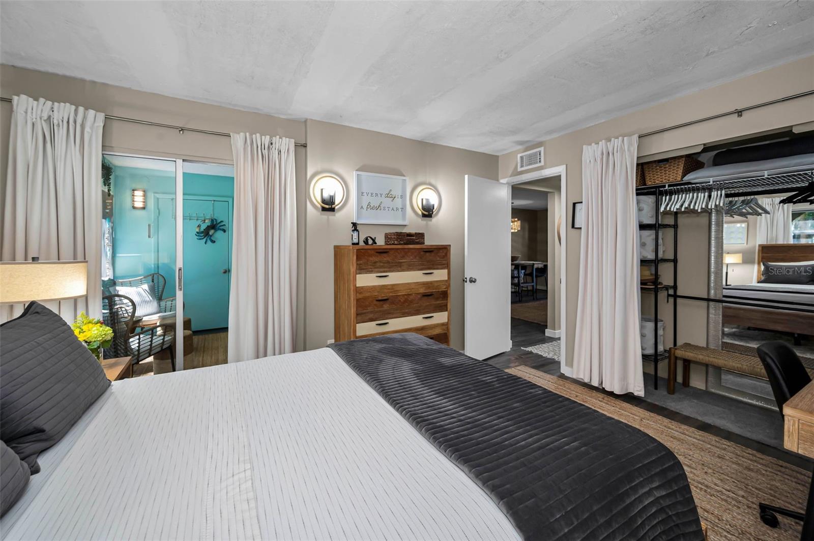 1250 S PINELLAS AVE #205, TARPON SPRINGS, FL, 34689