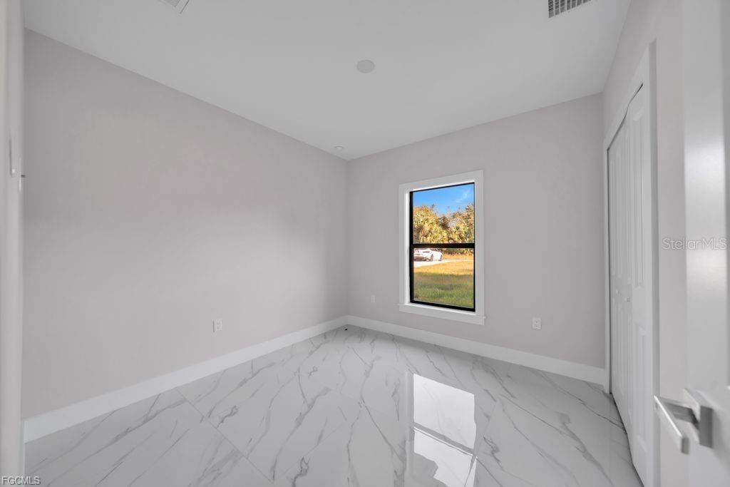 644 WOODCREST DR, LEHIGH ACRES, FL, 33972