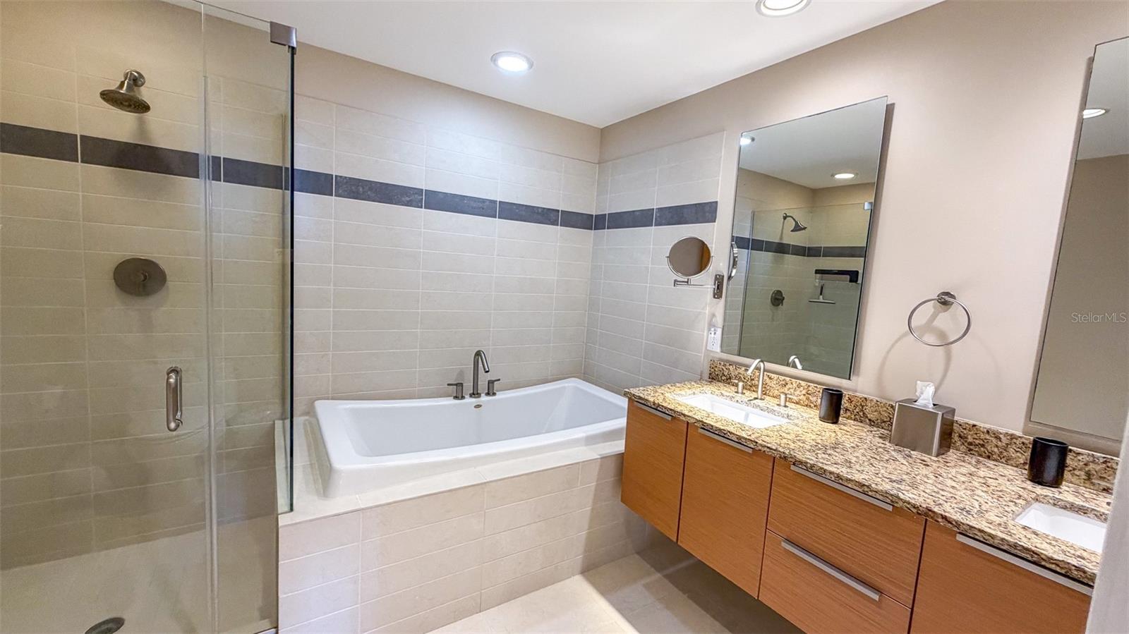 175 1ST ST S #511, ST PETERSBURG, FL, 33701