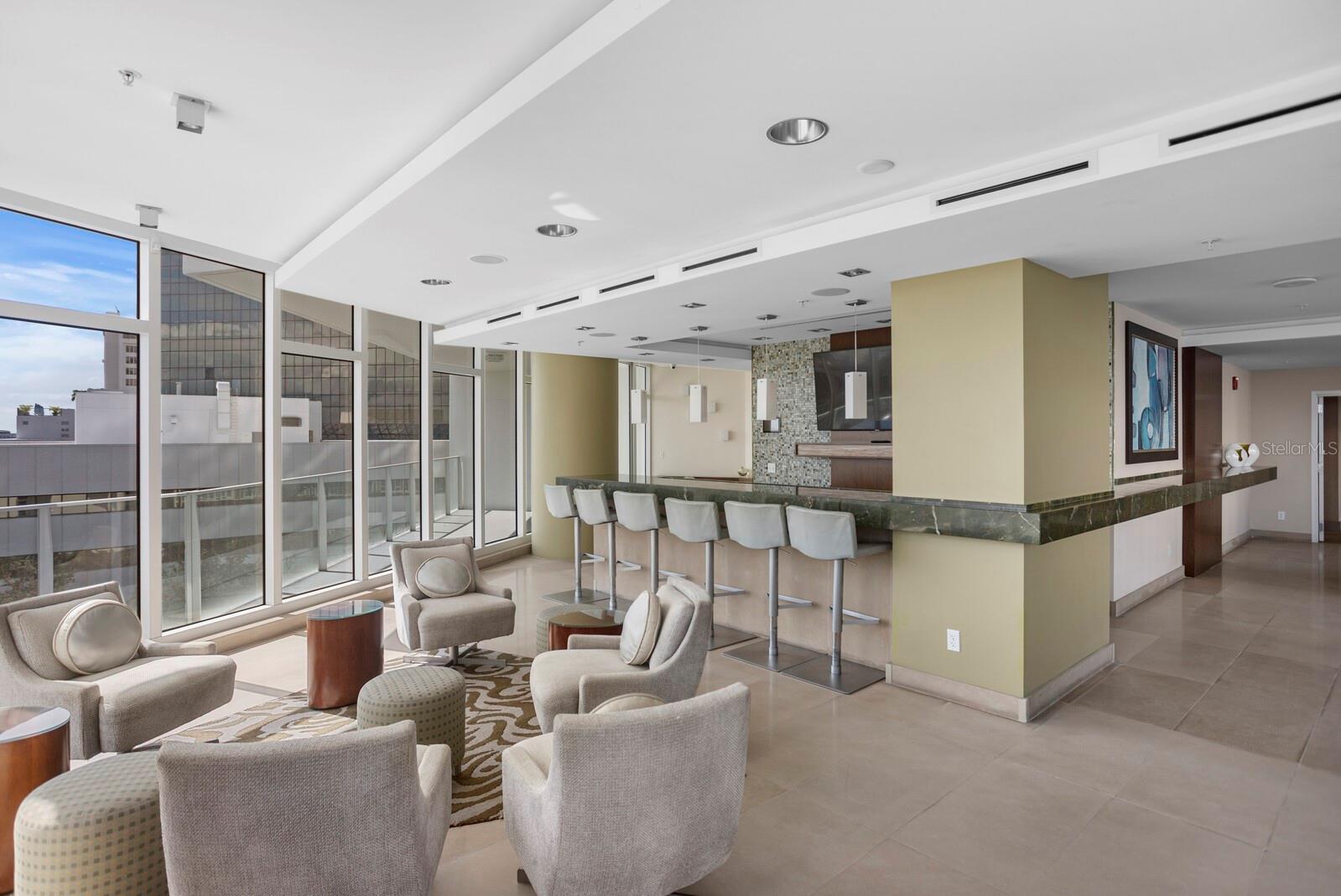 175 1ST ST S #511, ST PETERSBURG, FL, 33701