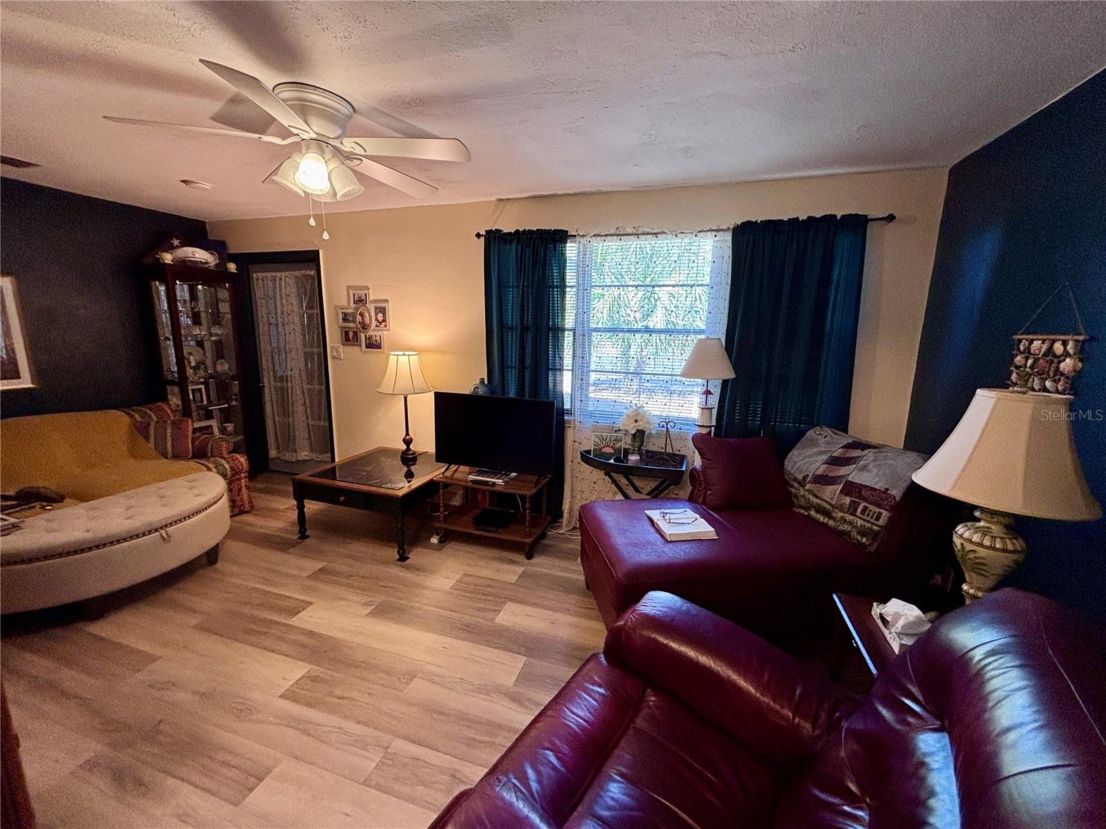 3137 NW 6TH ST, GAINESVILLE, FL, 32609