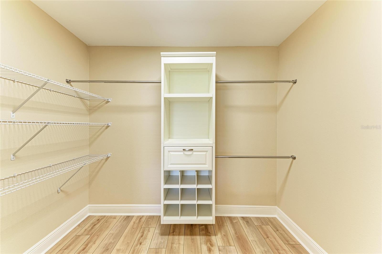 3168 WILLOW SPRINGS CIR, VENICE, FL, 34293