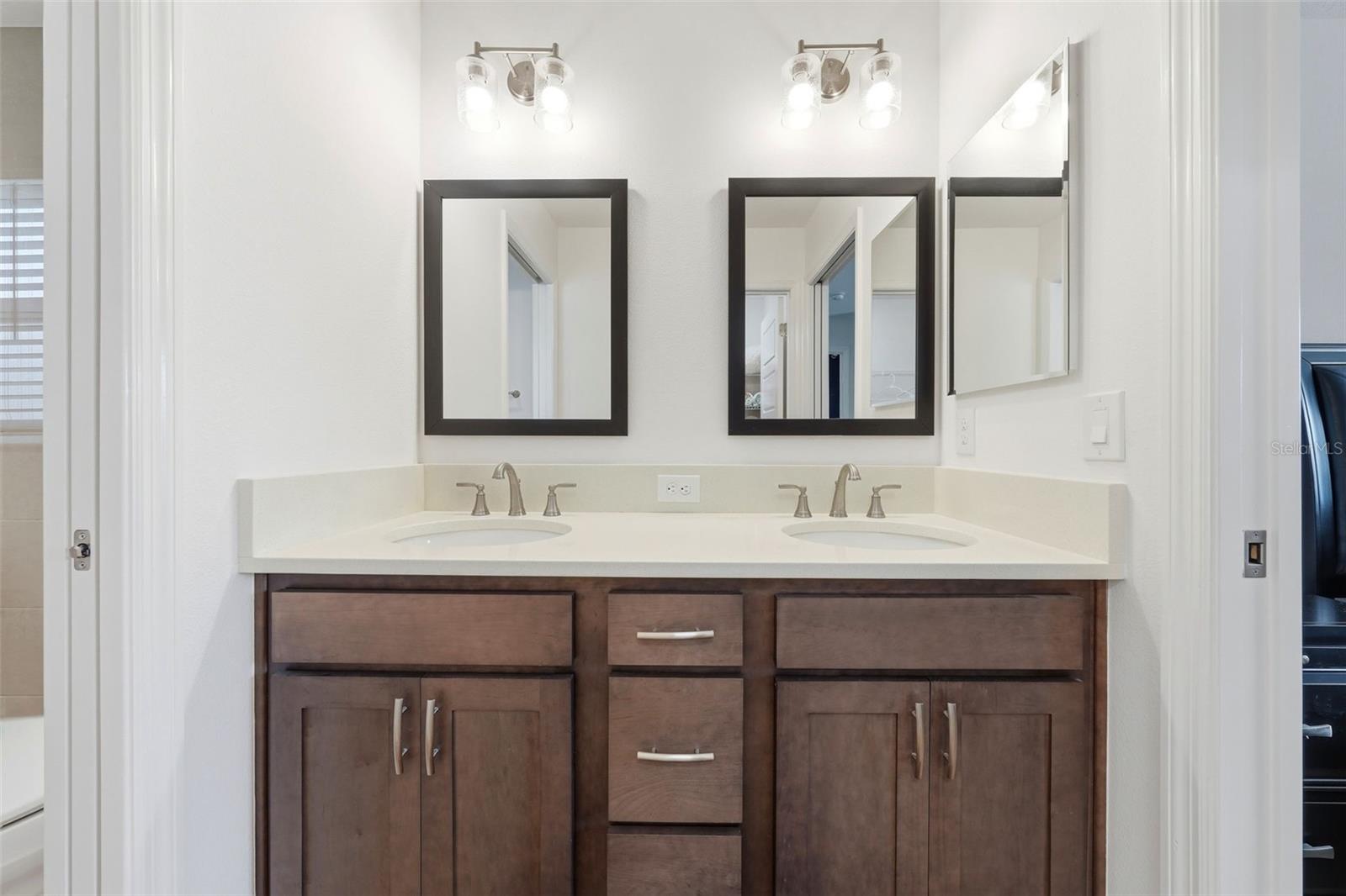 6722 MESKER PL, THE VILLAGES, FL, 34762